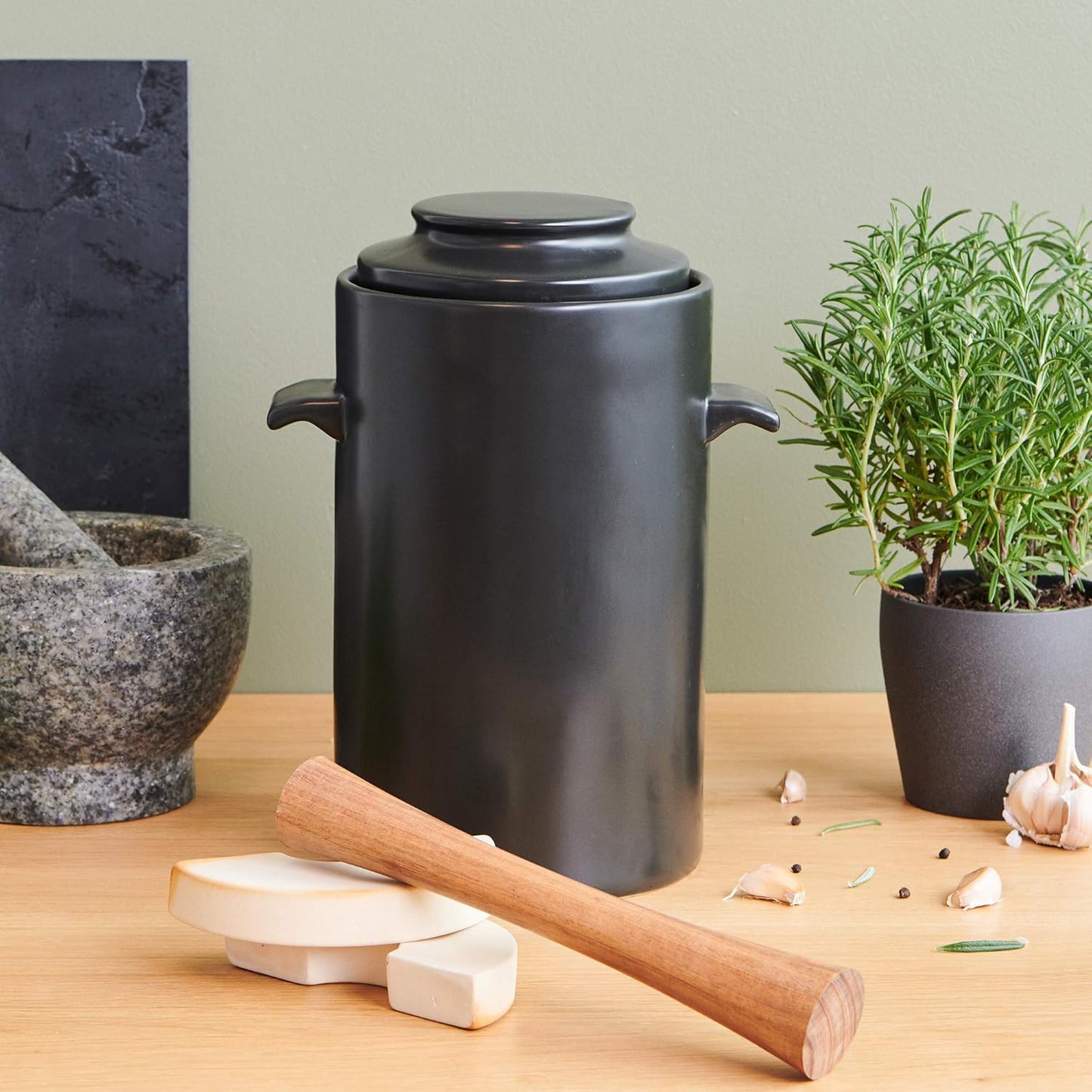 1 Gallon Fermentation Crock Kit with Weights, Acacia Wood Pounder, and Recipe Book - Sauerkraut & Kimchi Fermenting Crock Jar for Pickling or Sourdough