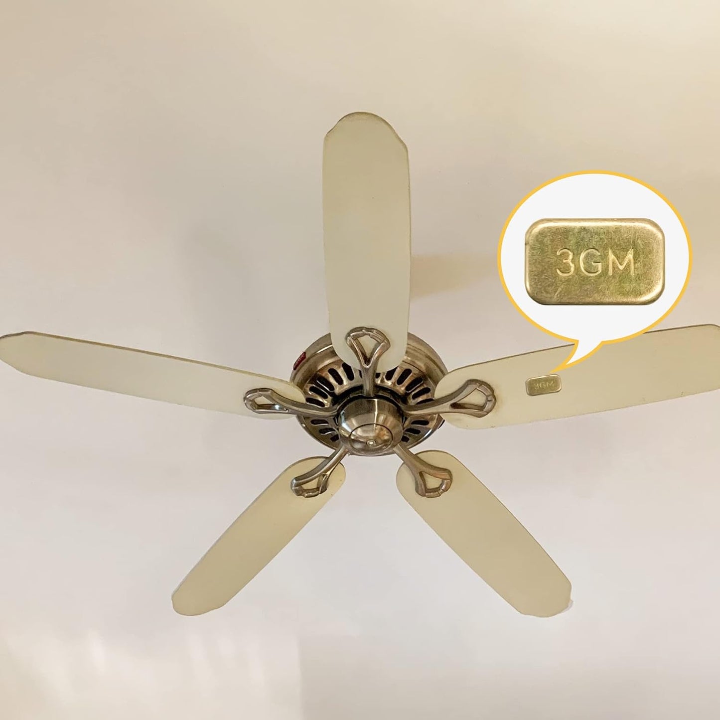 3 Set Ceiling Fan Blade Balancing Kit with Plastic Clips and Metal Self-adhesive Weights