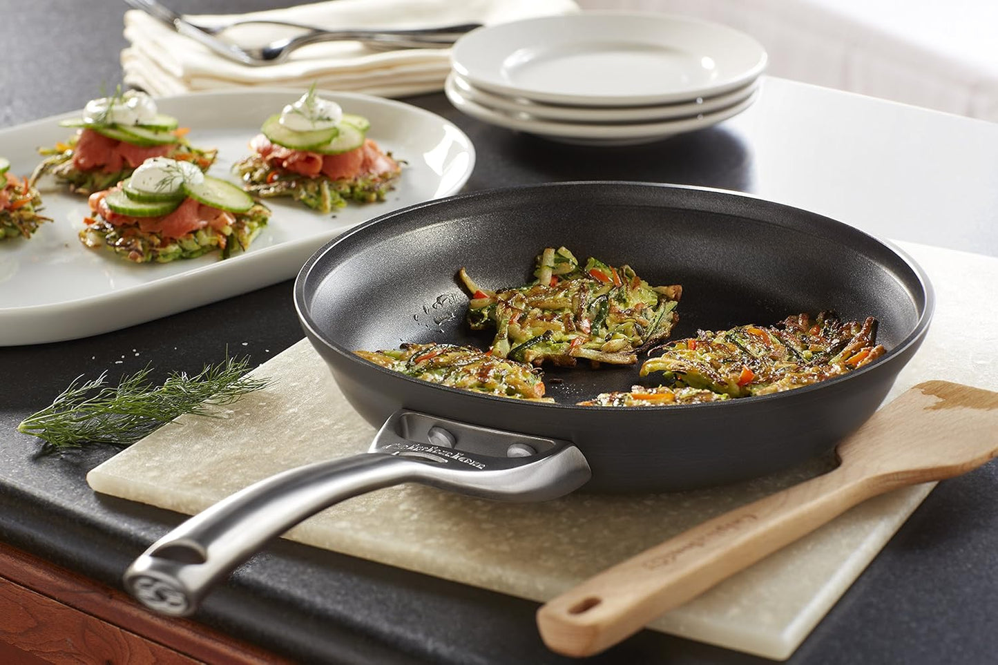 Calphalon Contemporary 10-inch Black Nonstick Omelette Fry Pan