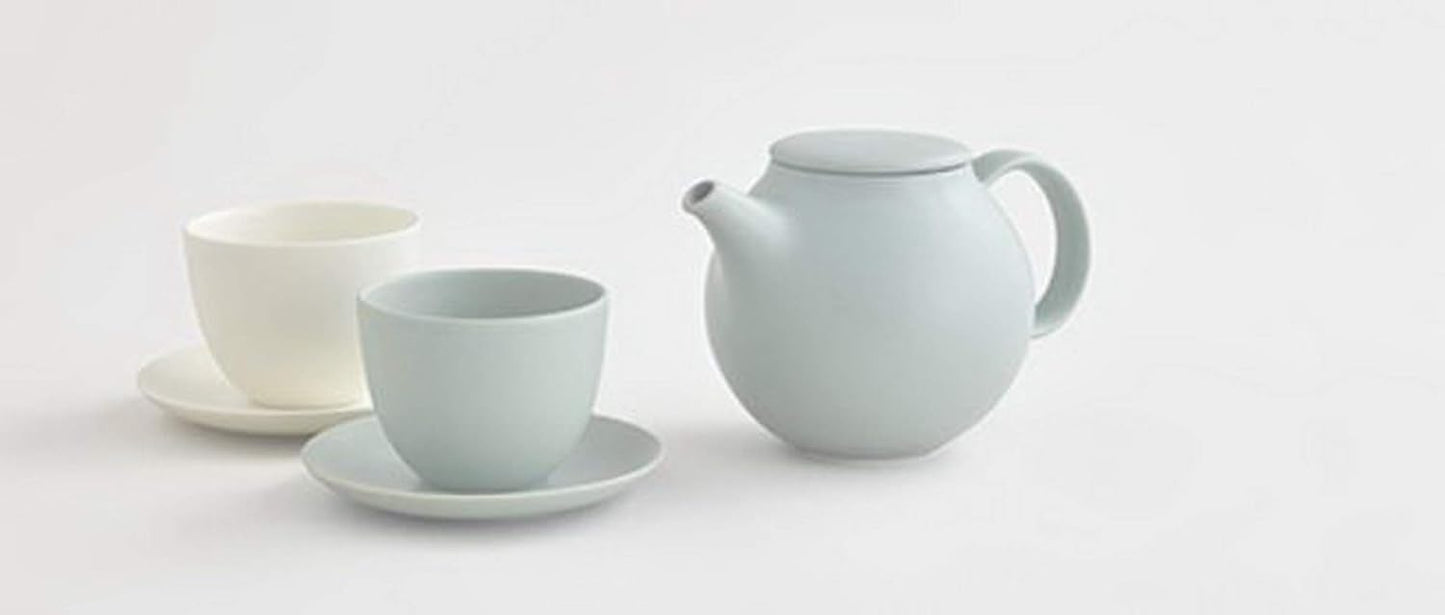 KINTO 17141 PEBBLE Teapot, 16.9 fl oz (500 ml), Moss Green - Stylish and Functional Tea Pot for Brewing Your Favorite Blends at Home