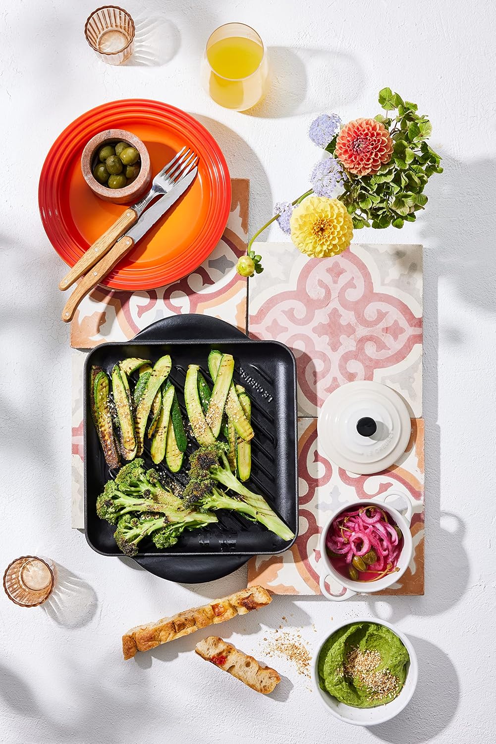 Le Creuset Signature Square Skillet Grill, 9.5" Cerise - Enameled Cast Iron