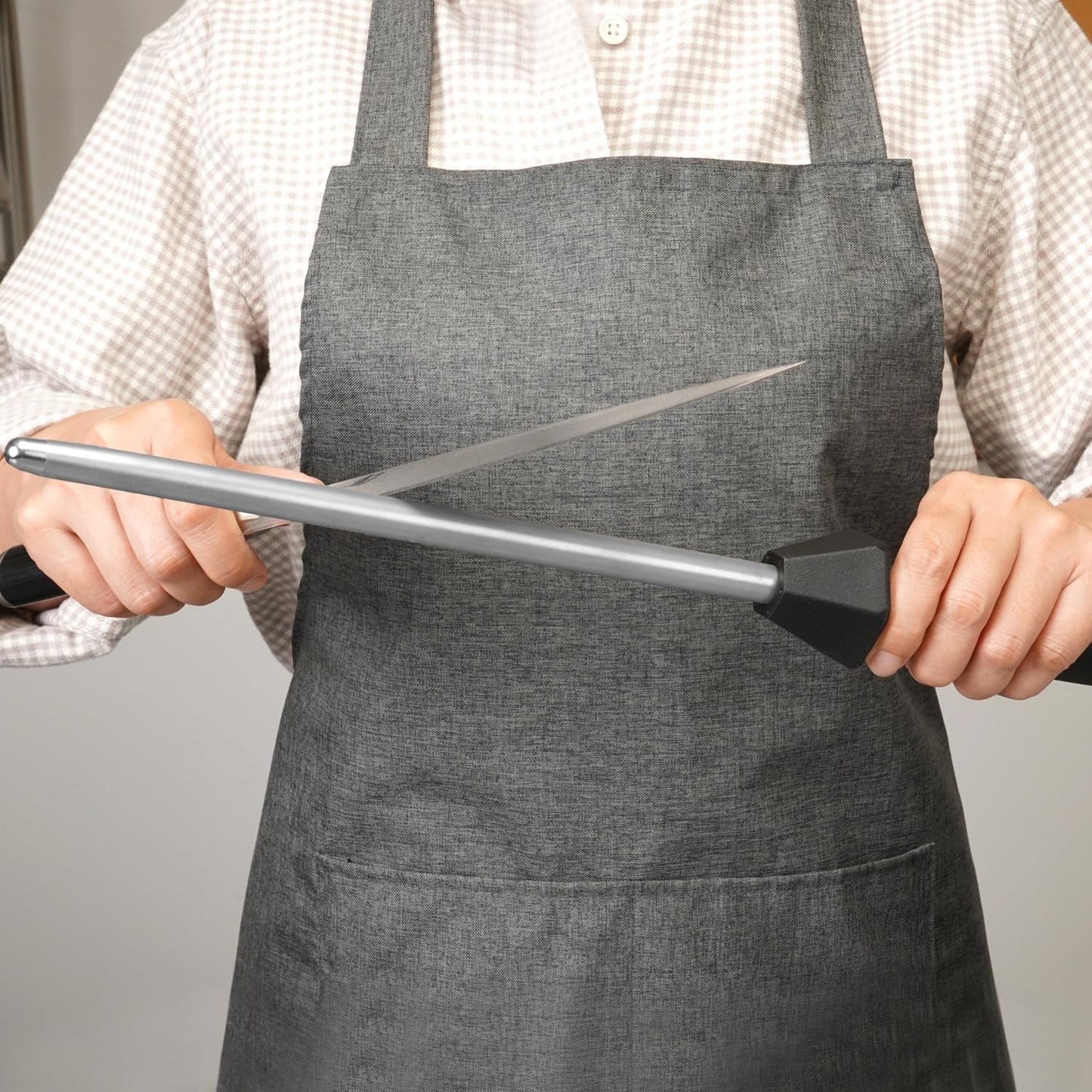 Professional Diamond Sharpening Steel Rod with Angle Guides for Chef and Kitchen Knives - SHARPAL 119N