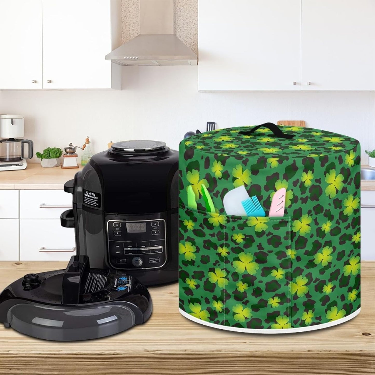 St. Patrick's Day Insulated Pressure Cooker Cover for 3 Qt Appliances - Fits Rice Cooker, Air Fryer, Crock Pot - Dust Cover with Pocket for Utensils