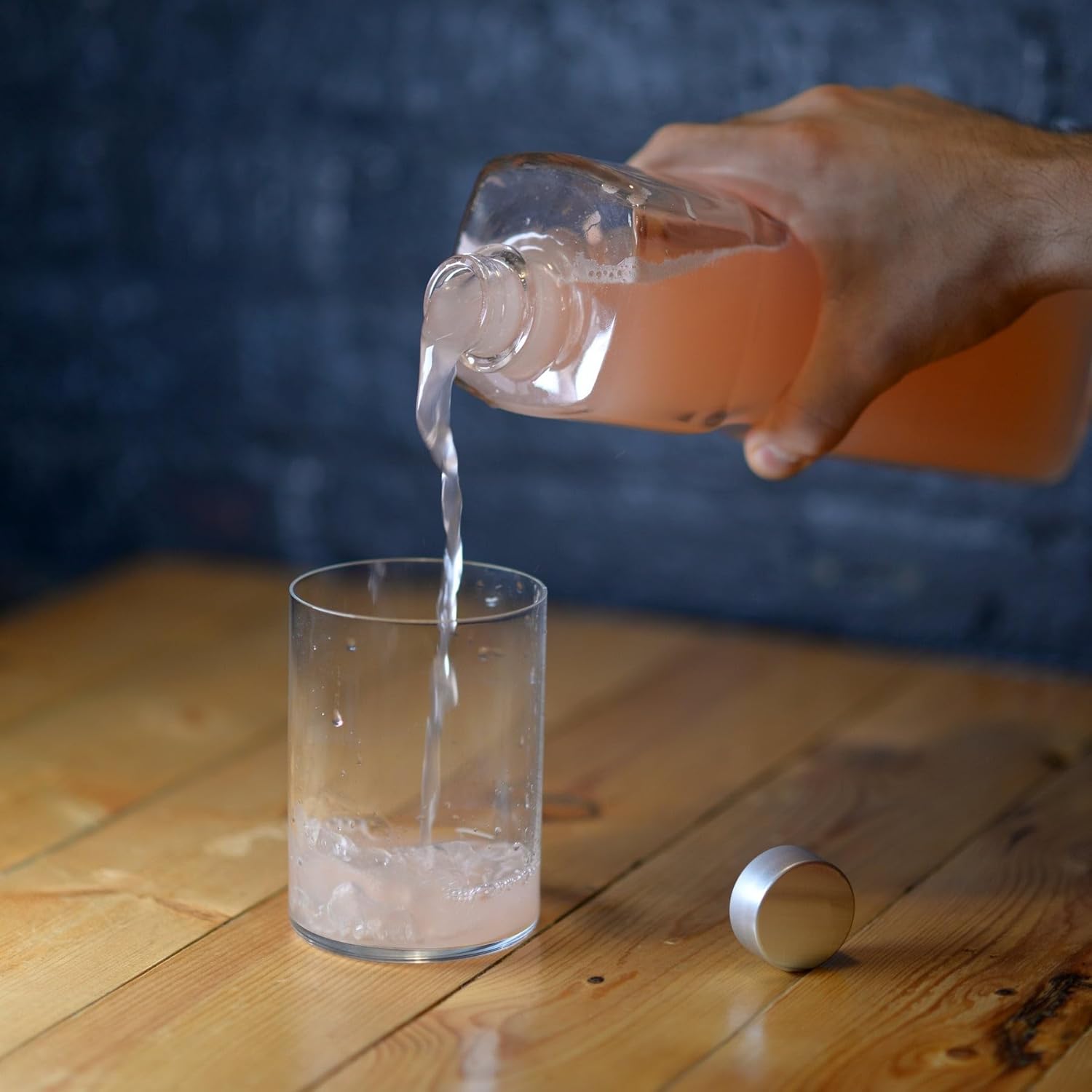 1-Litre Clear Luigi Bormioli Optima Juice Bottle with Screw Cap