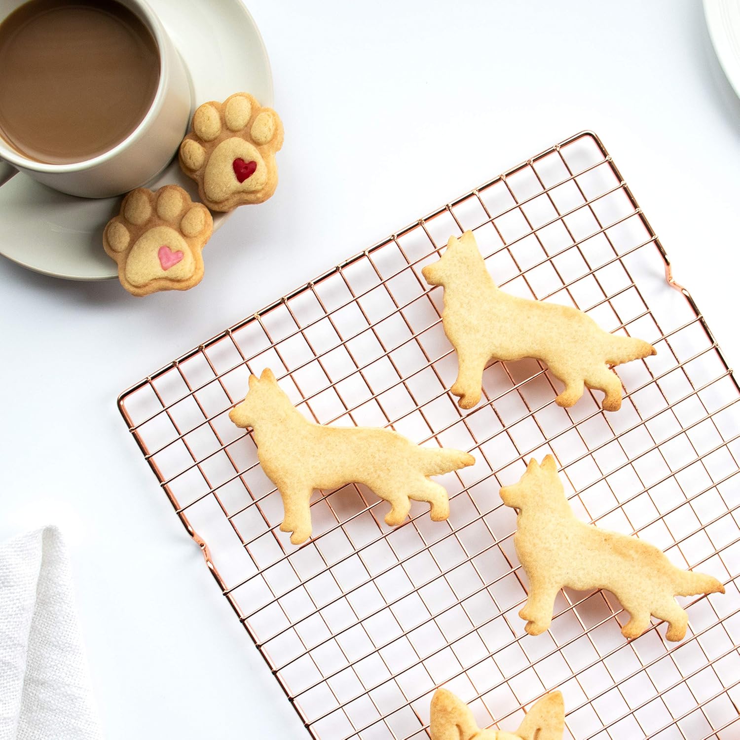 1 Piece German Shepherd Dog Body Cookie Cutter by Bakerlogy - Perfect for Dog Lovers and Baking Enthusiasts