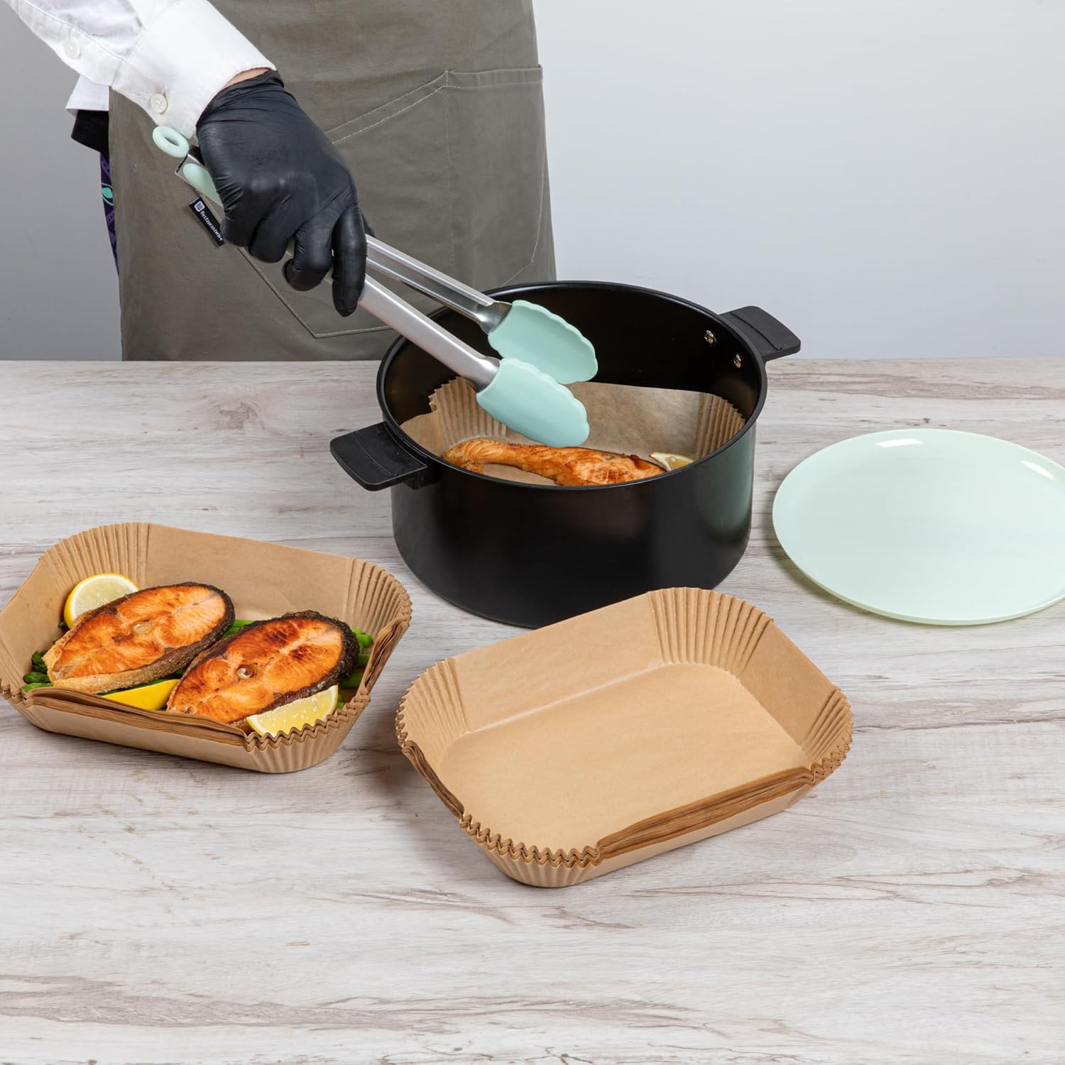 100 Pack of Restaurantware-Pastry Tek 8.1 x 5.5 x 1.8 Inch Air Fryer Liners - Silicone Coated Rectangle Baking Liners for Steamer, Microwave, Oven, Unbleached, Food-Grade Paper