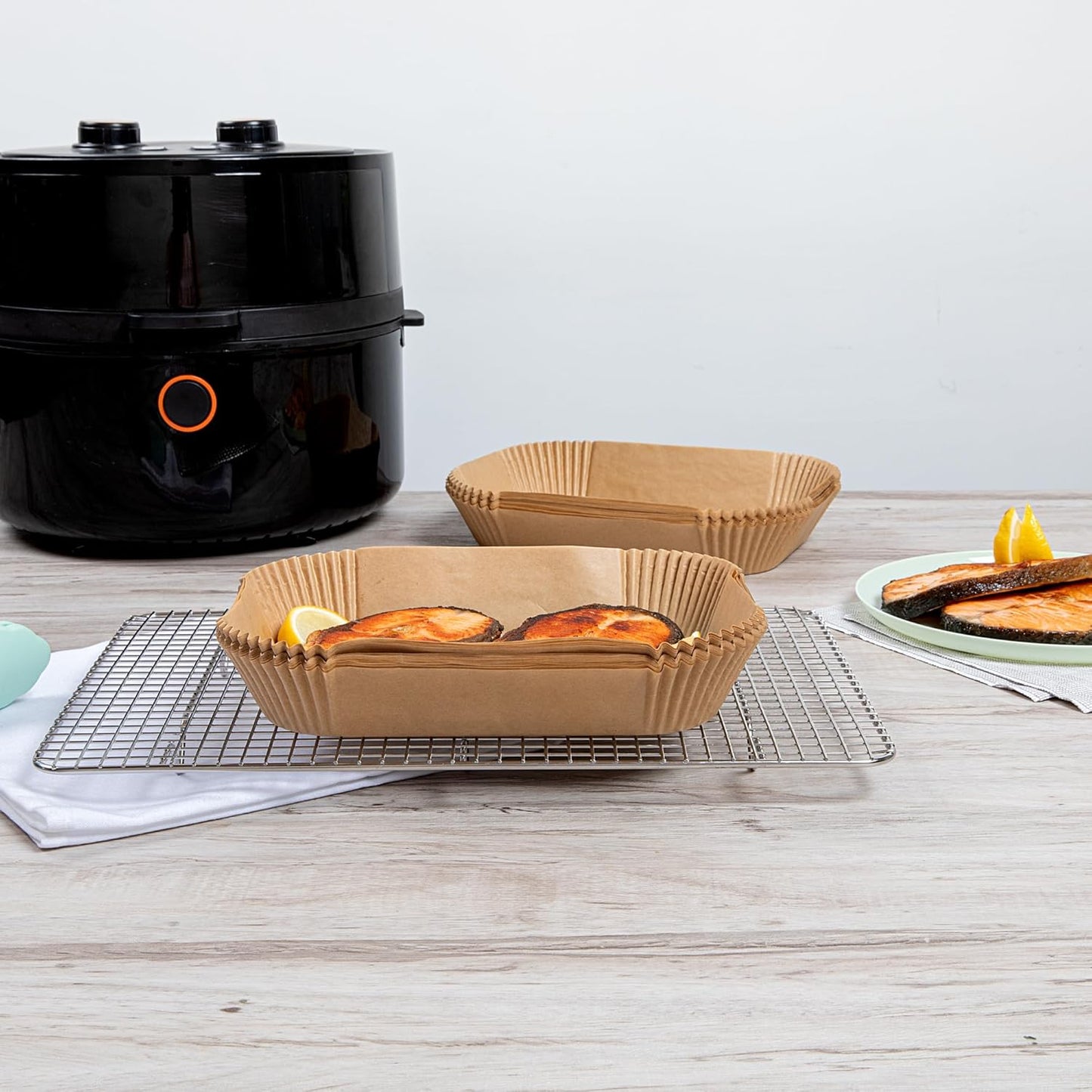 100 Pack of Restaurantware-Pastry Tek 8.1 x 5.5 x 1.8 Inch Air Fryer Liners - Silicone Coated Rectangle Baking Liners for Steamer, Microwave, Oven, Unbleached, Food-Grade Paper