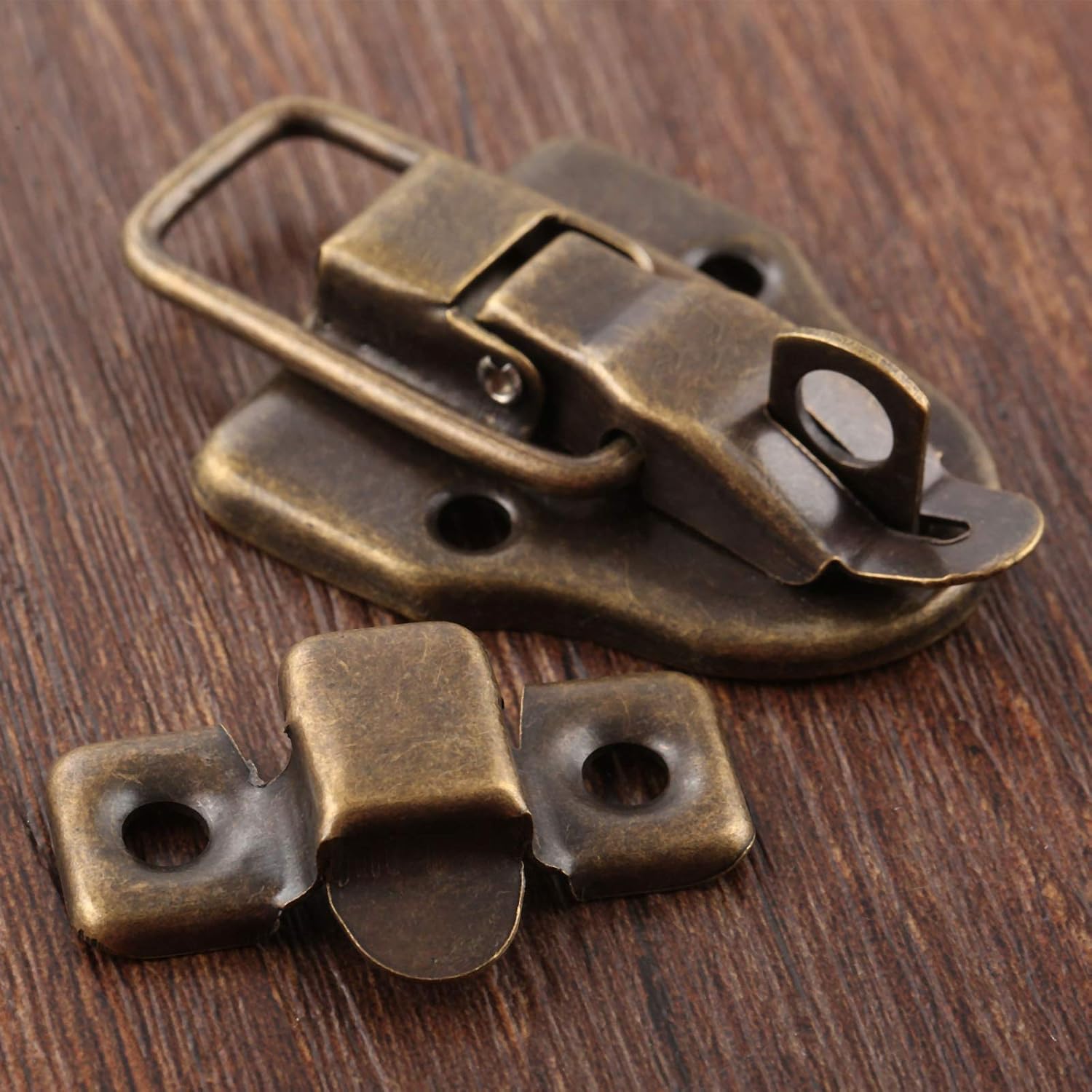 10Pcs Antique Bronze Retro Style Box Toggle Latch with Padlock Hole for Wooden Case - 59x40mm