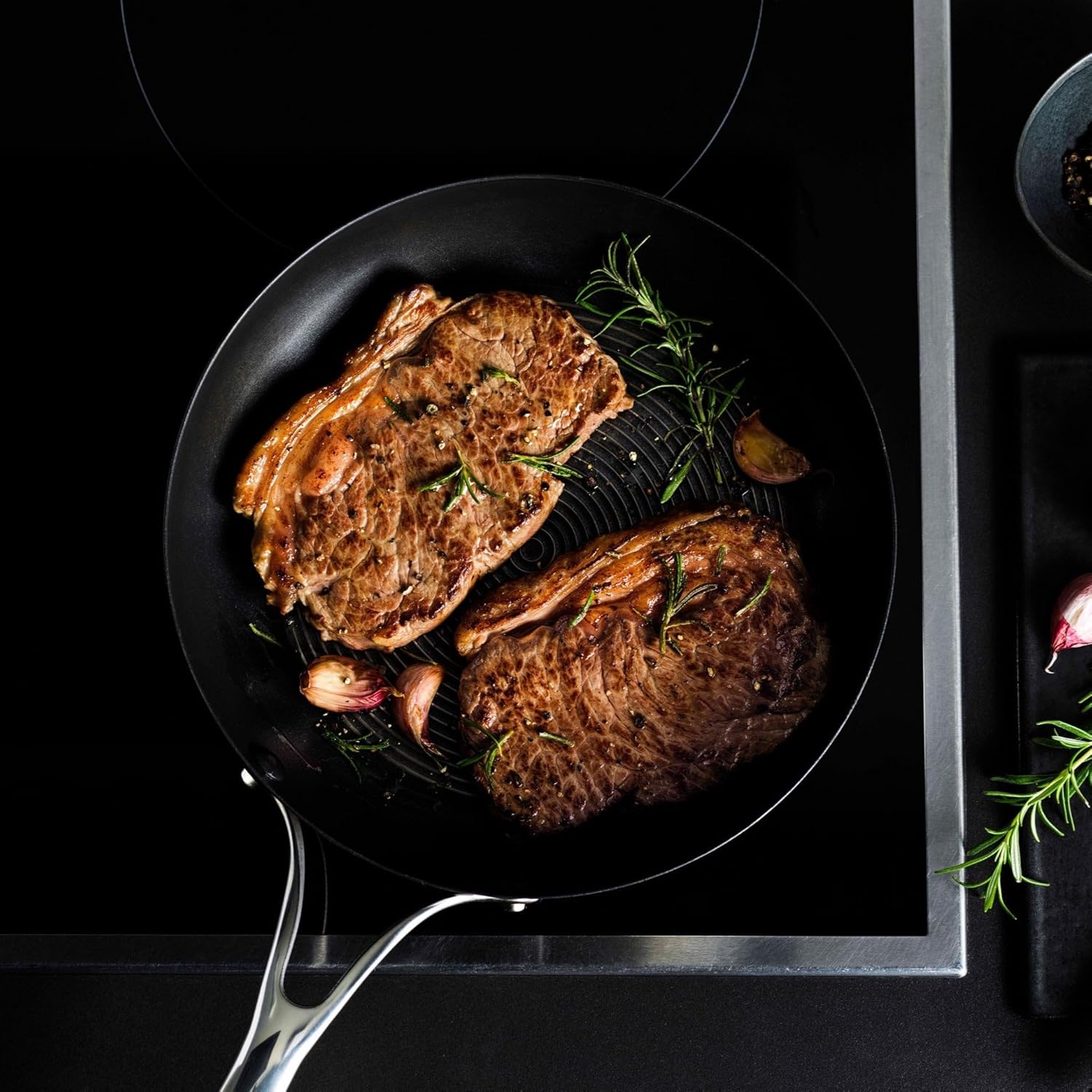 12-Inch Circulon Stainless Steel Frying Pan/Skillet with Lid and SteelShield Hybrid Technology