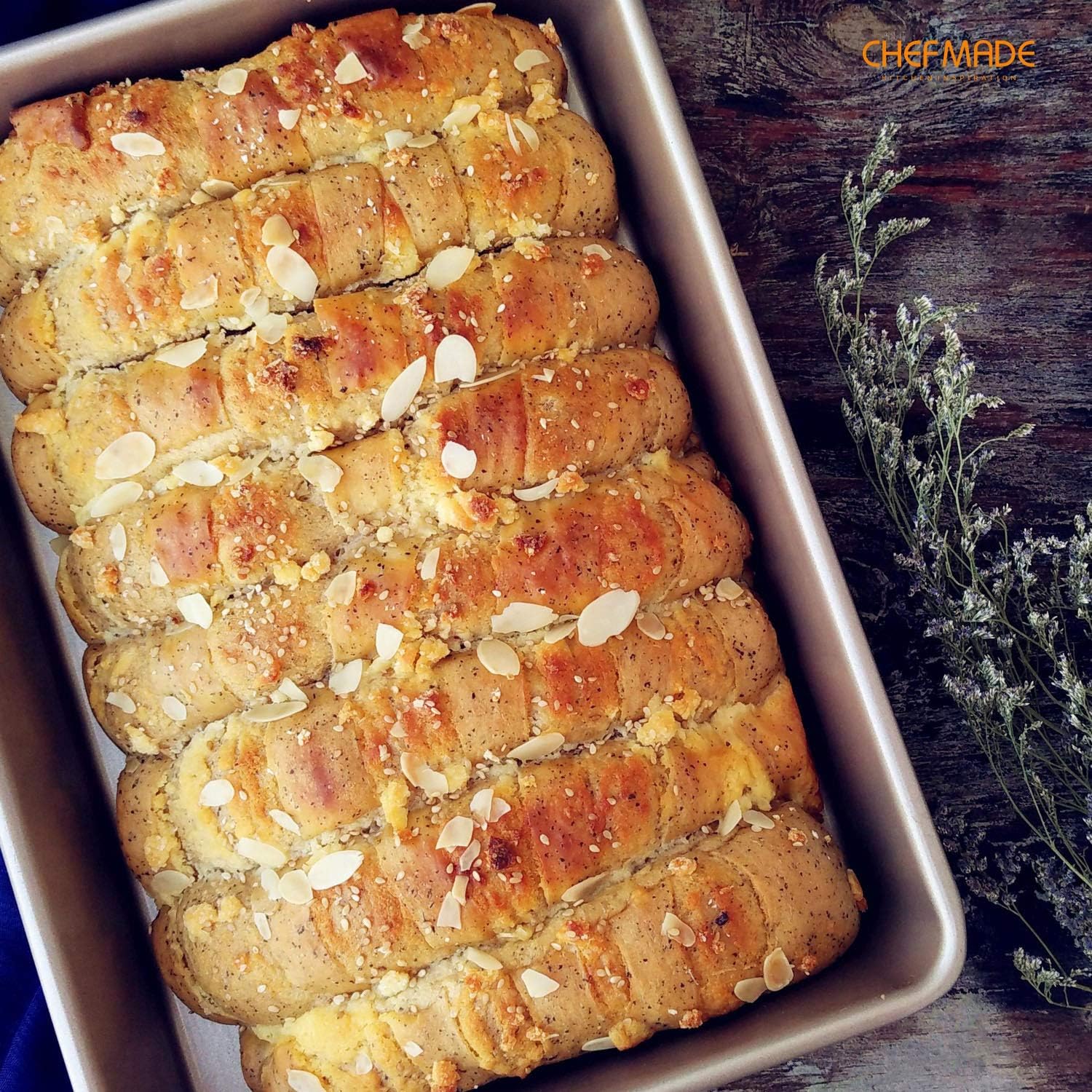 13-Inch ChefMade Rectangle Cake Pan with Non-Stick Coating for Baking Bread, Pizzas, and Pastries - Champagne Gold