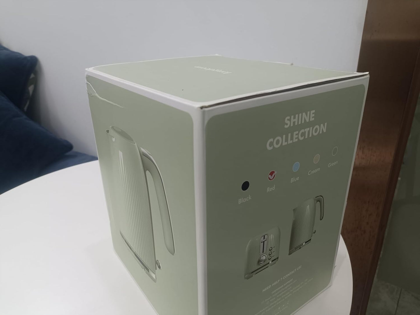 1.7L Electric Kettle with Quick Boil, 1500W, BPA-Free, Auto Shut Off, Boil Dry Protection, Easy Clean, Red