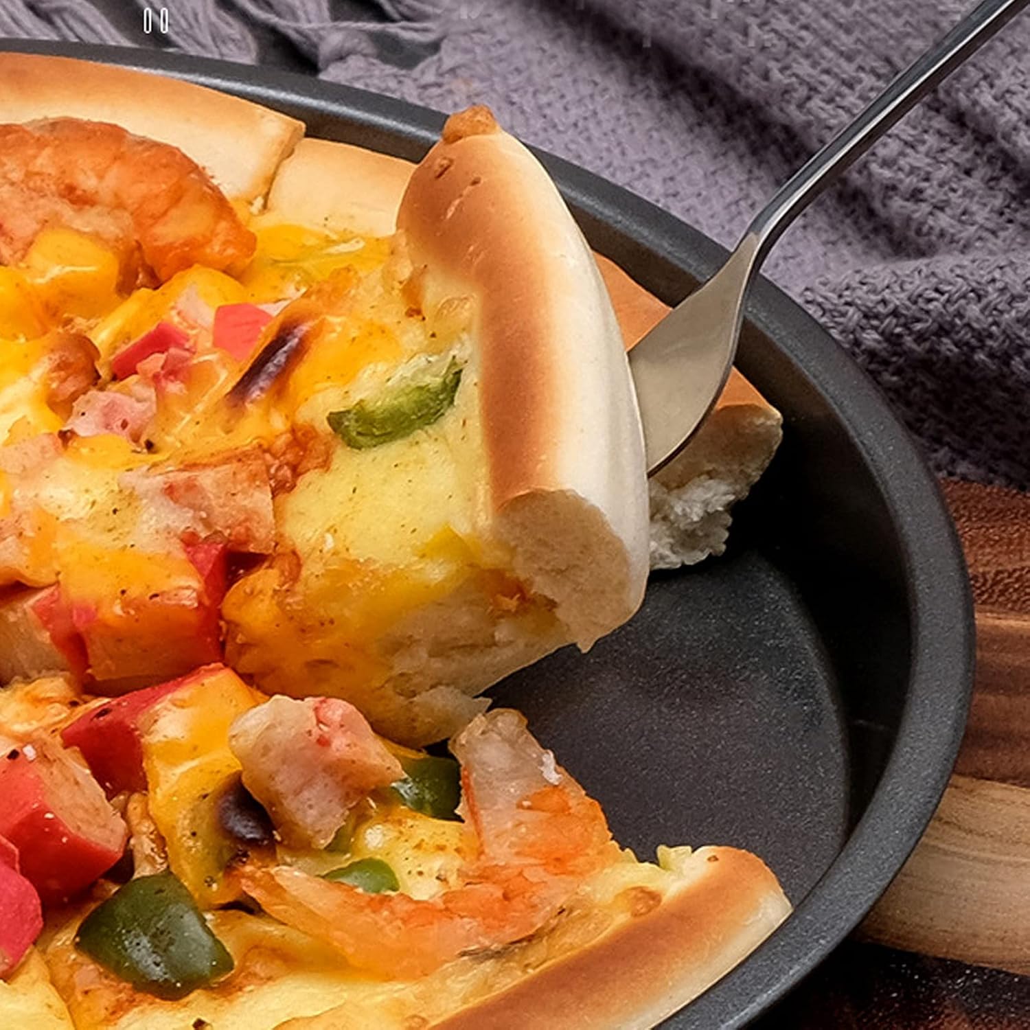 2 Pack Deep Dish Pizza Pan Set - 9 Inch Non-Stick Carbon Steel Baking Pans for Kitchen and Bakery