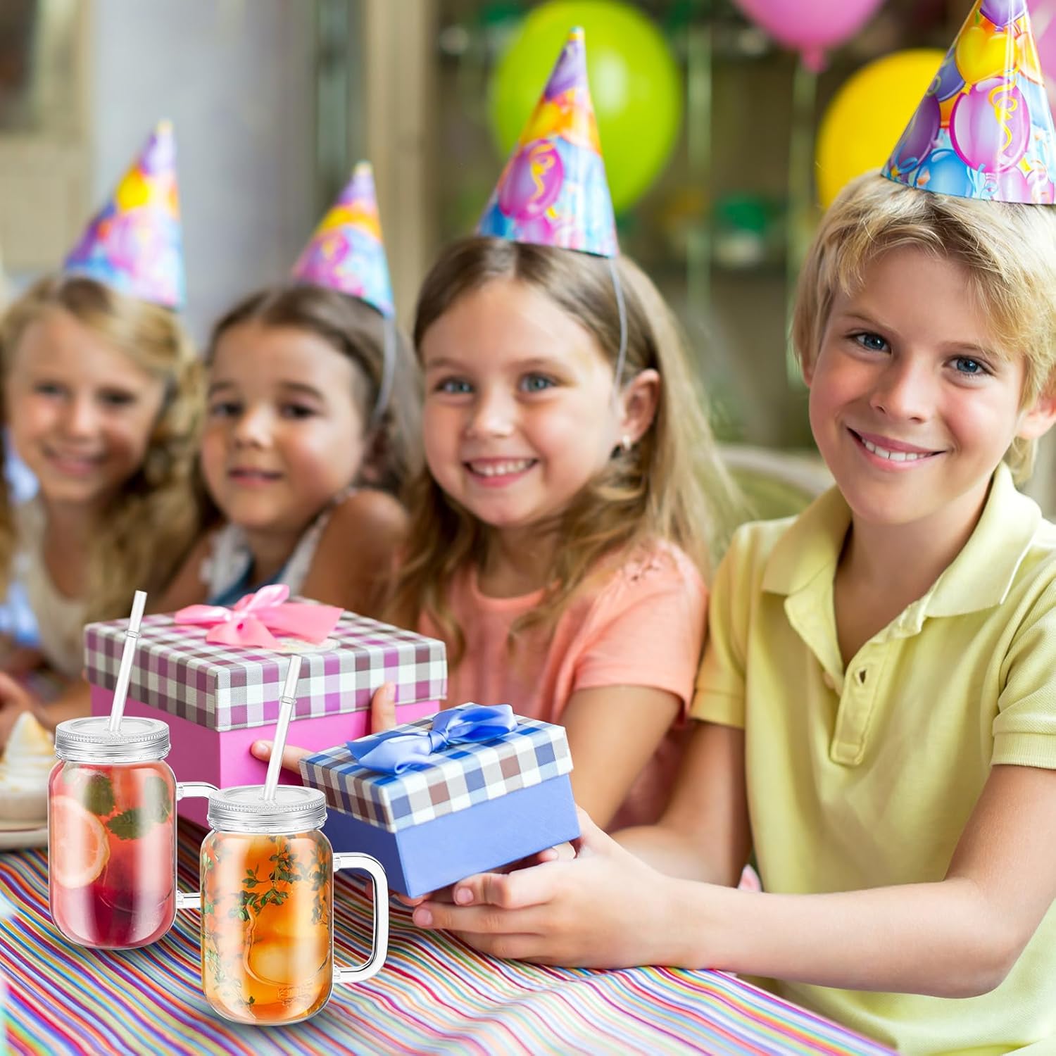 20 Pack 18.6 oz Plastic Mason Jars with Lids and Straws - Clear Drink Containers for Halloween & Christmas Party Favors