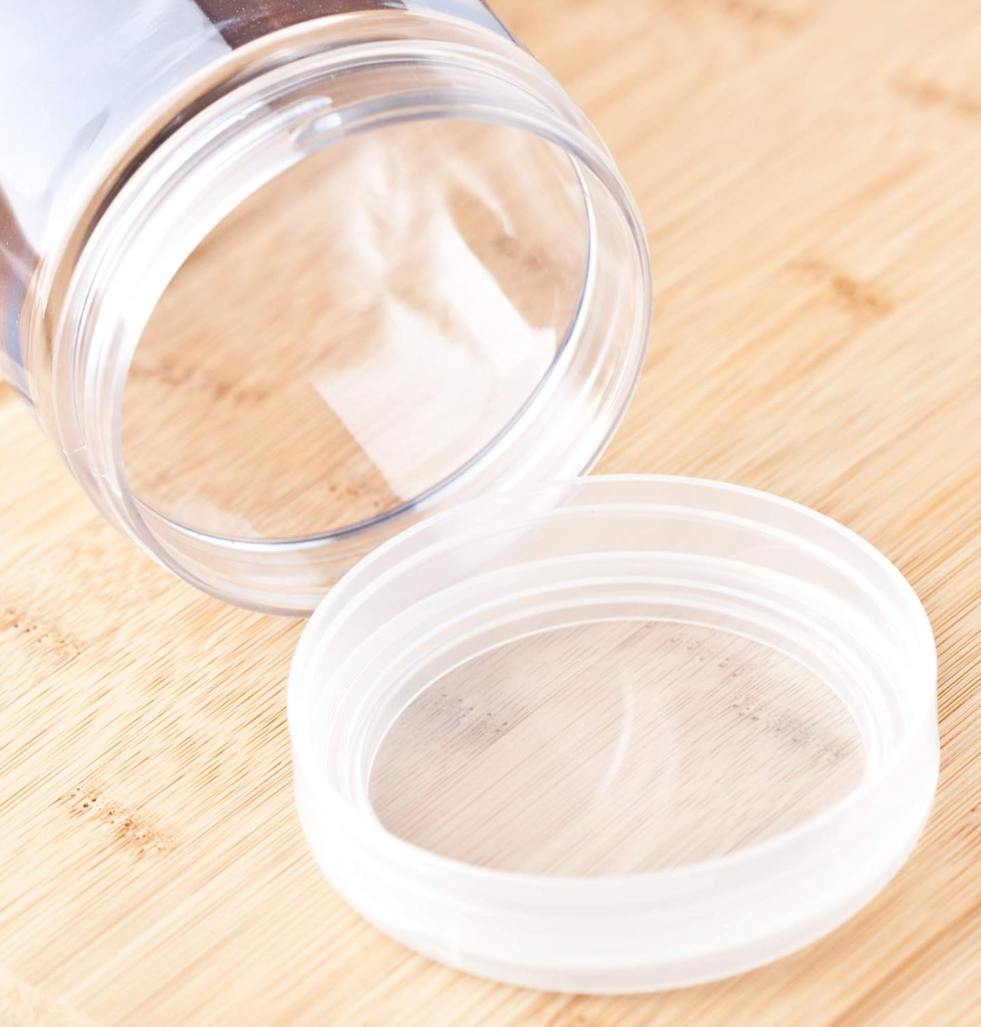 3 Pack of JUVITUS 25 oz BPA Free PET Plastic Refillable Jars with Flip Top Caps and Labels