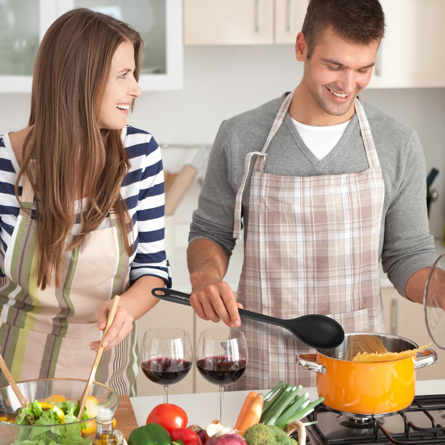 3 Piece Silicone Cooking Spoons Set - Heat Resistant Kitchen Utensils for Mixing, Stirring, and Serving - Non Stick Spoons in Various Sizes - Black