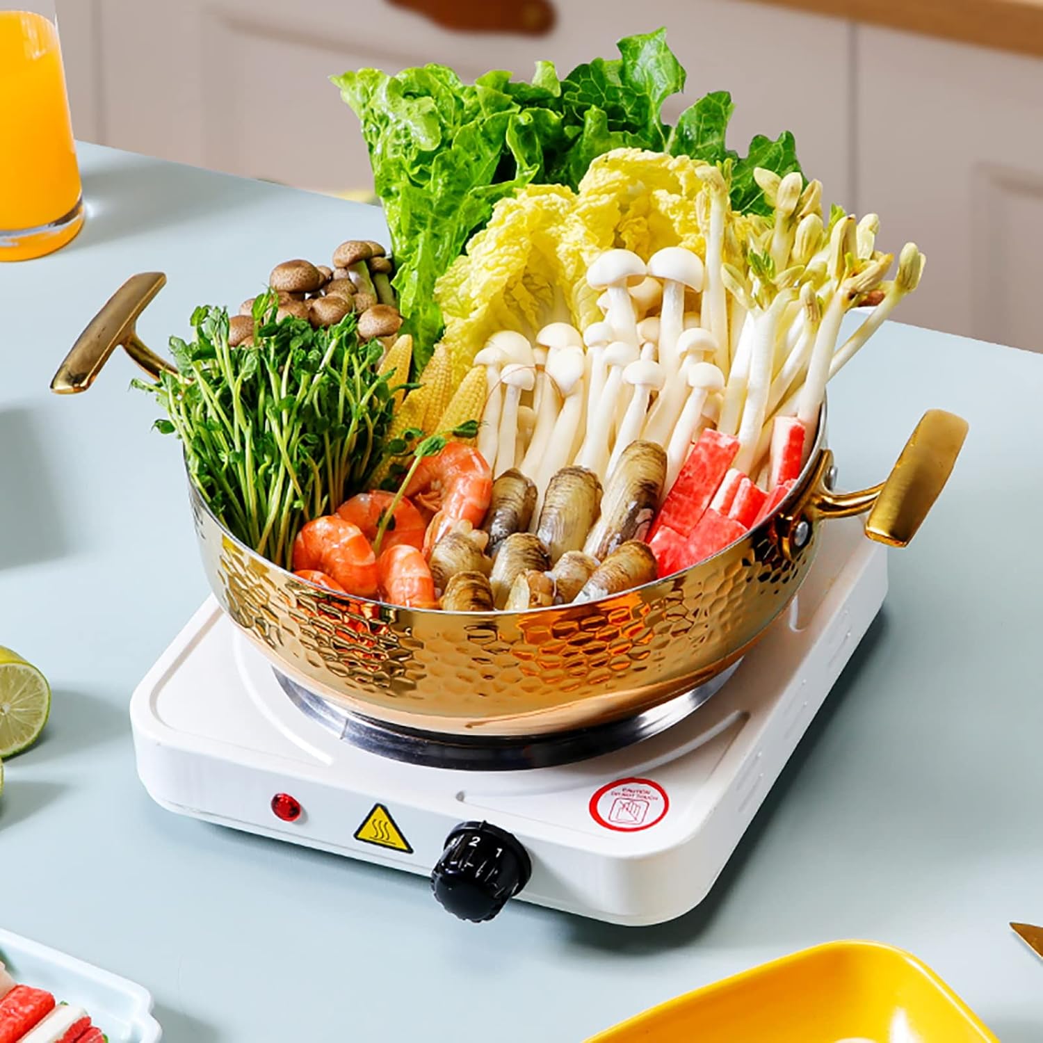 304 Stainless Steel Steamer Cookware and Soup Pot with Super Thick 3-Layer Composite Bottom - Ideal for Steamed Buns and Boiled Noodles - Available in Silver, Size 22cm and 28cm