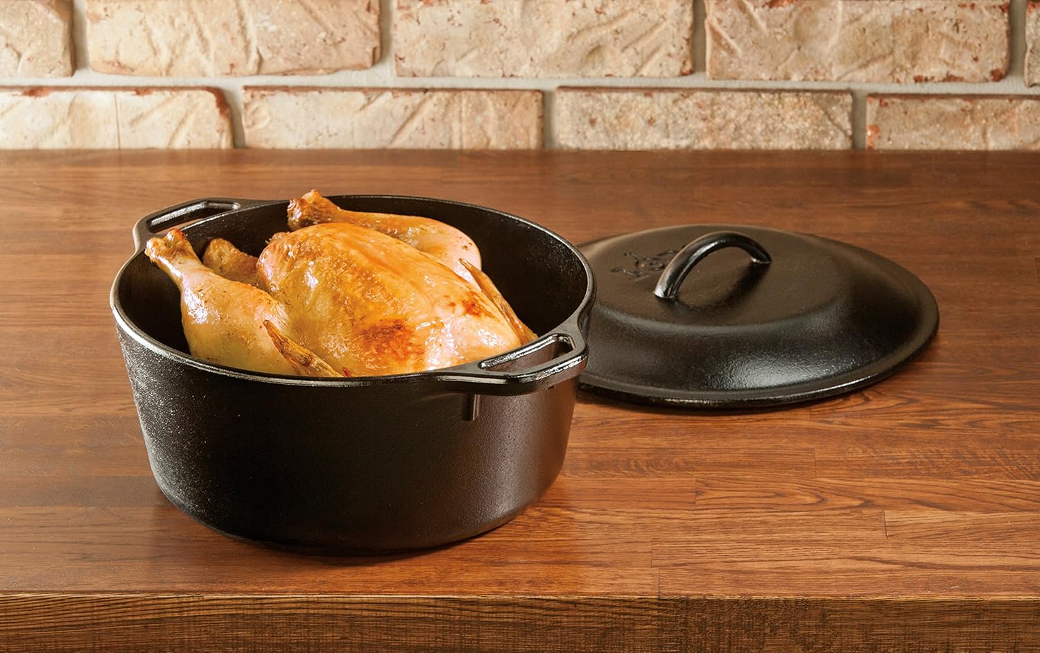 5 Quart Lodge Cast Iron Dutch Oven with Handle Holders - Black/Red - L8DOL3HH41PLT