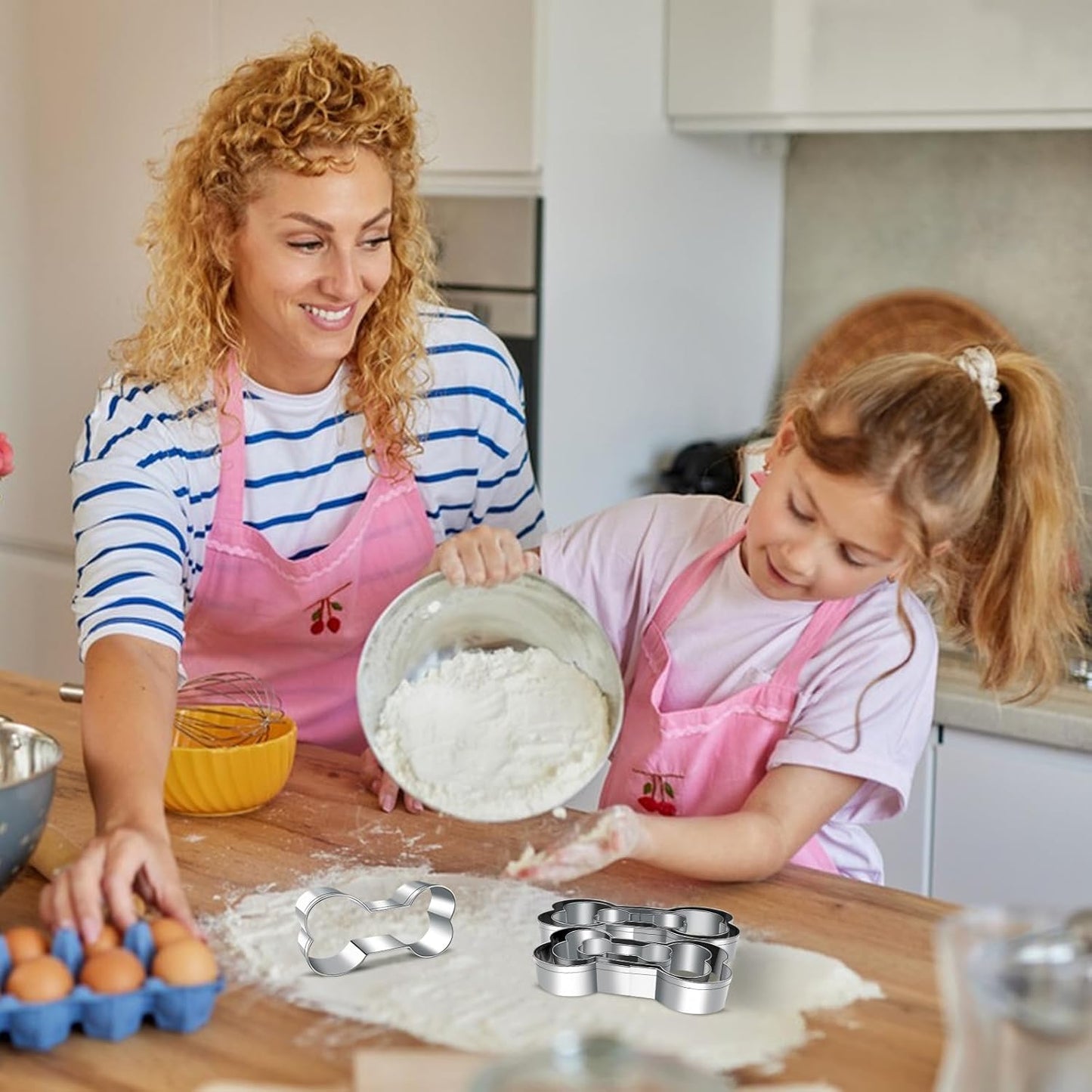 6-Piece Dog Cookie Cutter Set for Homemade Treats and Baking - Mini, Small, Medium, Big Sizes