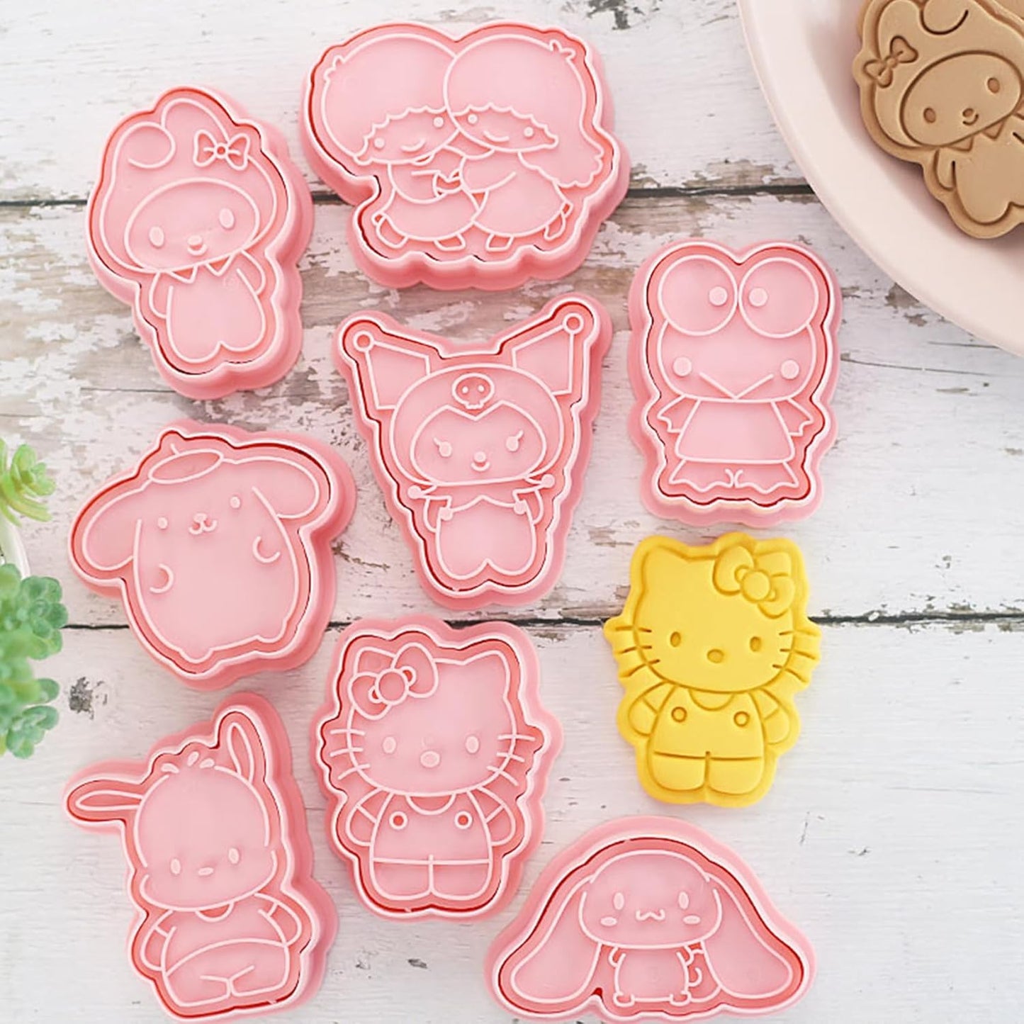 8-Piece Kawaii Cookie Cutter Set with Cute Cartoon Embossed Stamps - Perfect for Cakes, Birthdays, and Gifts for Girls