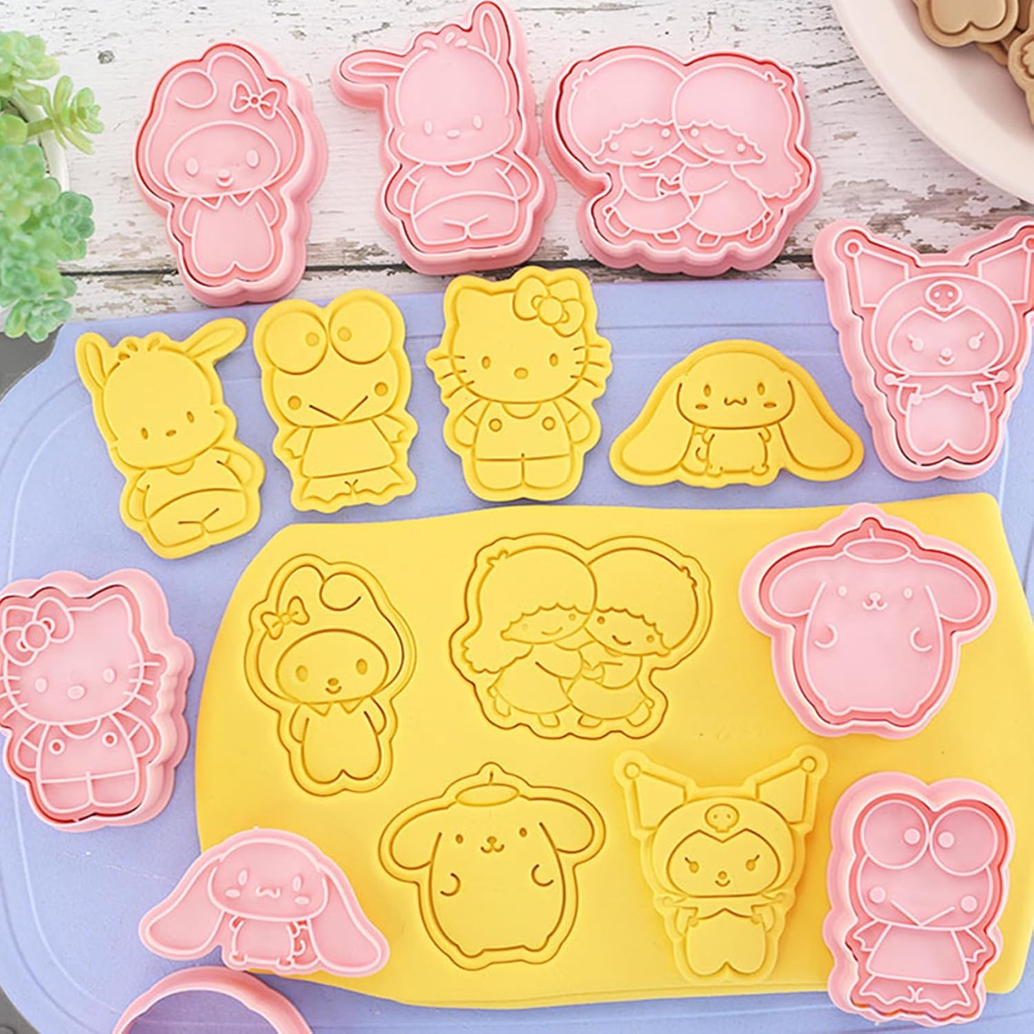 8-Piece Kawaii Cookie Cutter Set with Cute Cartoon Embossed Stamps - Perfect for Cakes, Birthdays, and Gifts for Girls