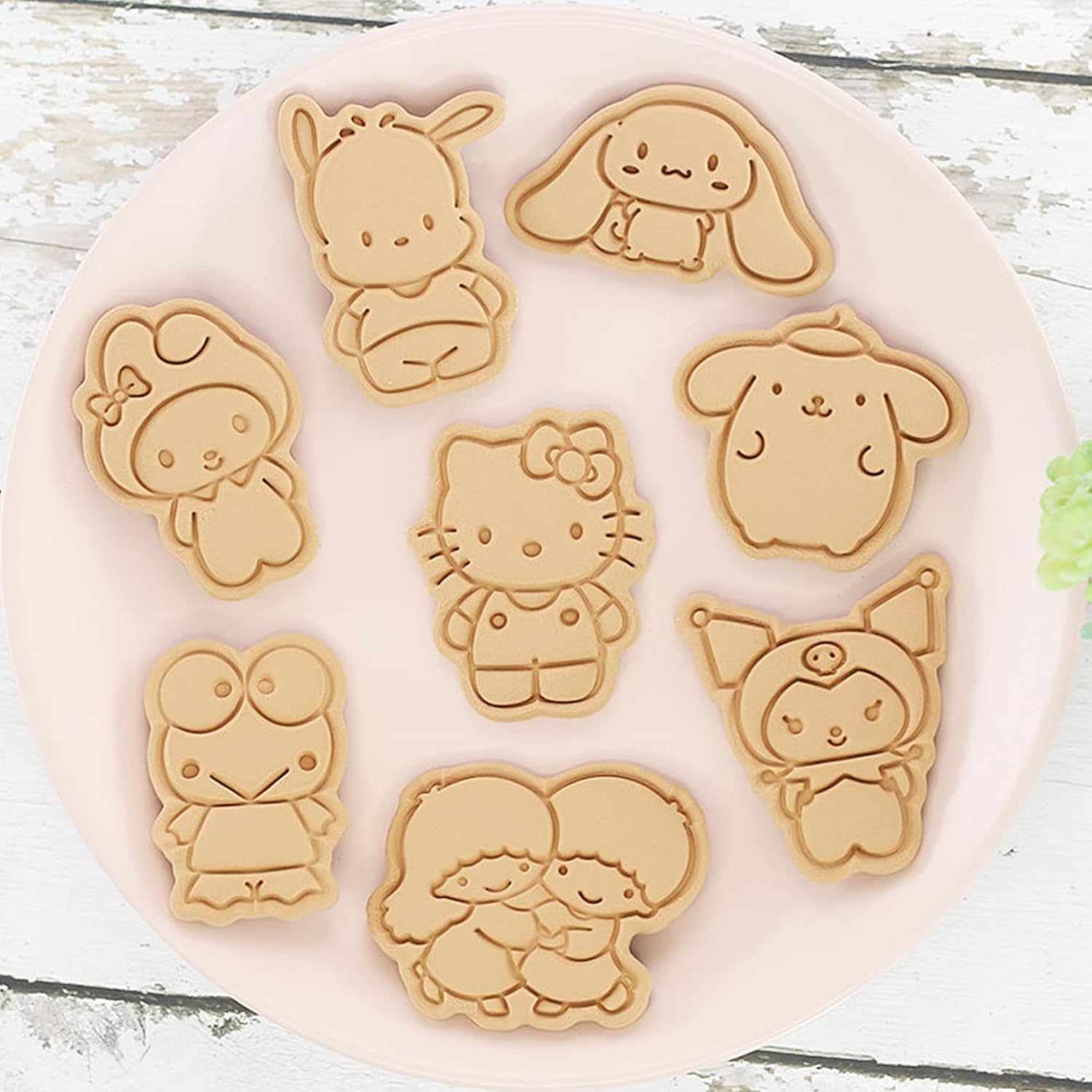 8-Piece Kawaii Cookie Cutter Set with Cute Cartoon Embossed Stamps - Perfect for Cakes, Birthdays, and Gifts for Girls