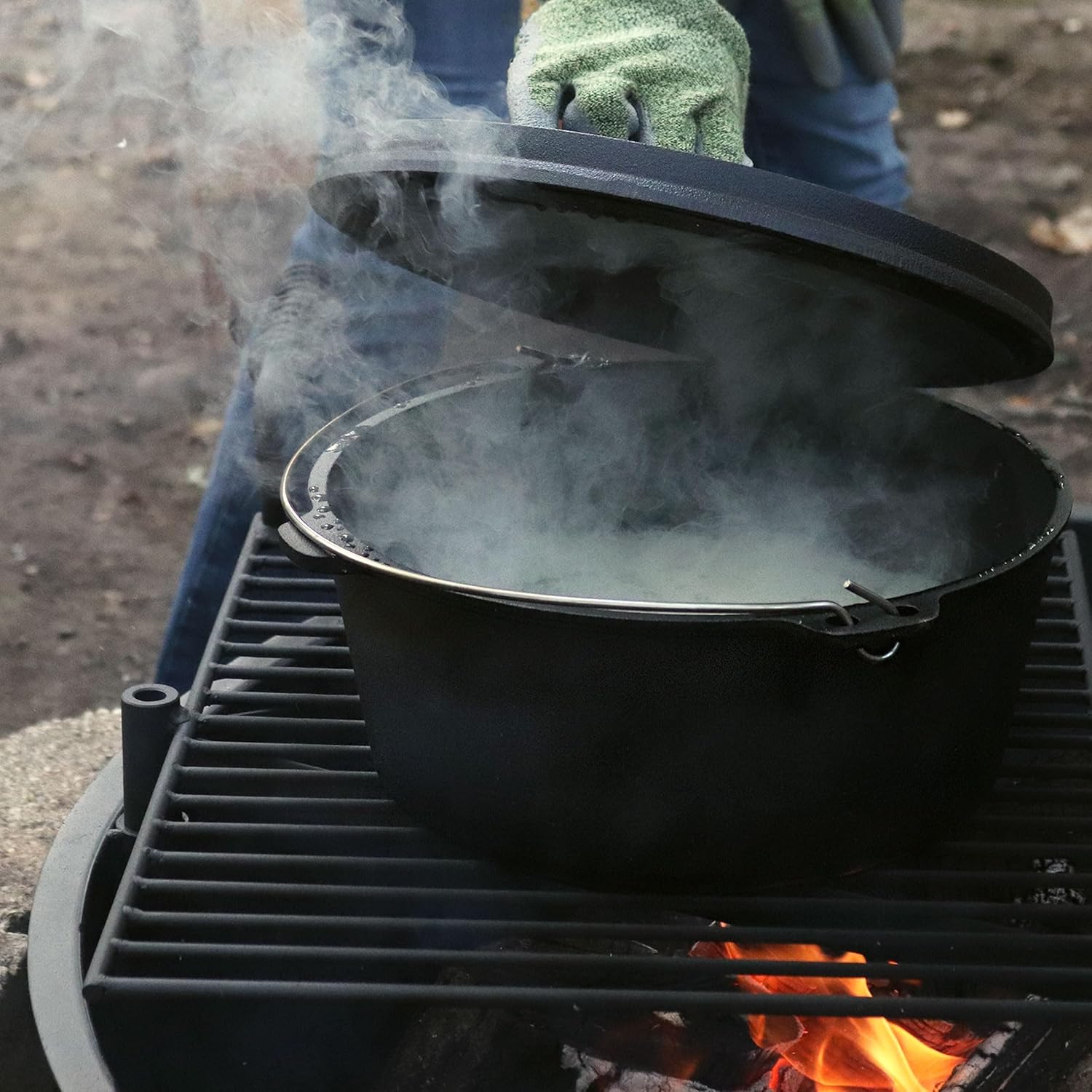8-Quart Pre-Seasoned Cast Iron Dutch Oven Pot with Lid and Handle - Deep Black for Camp Chili, Stew, and Soup