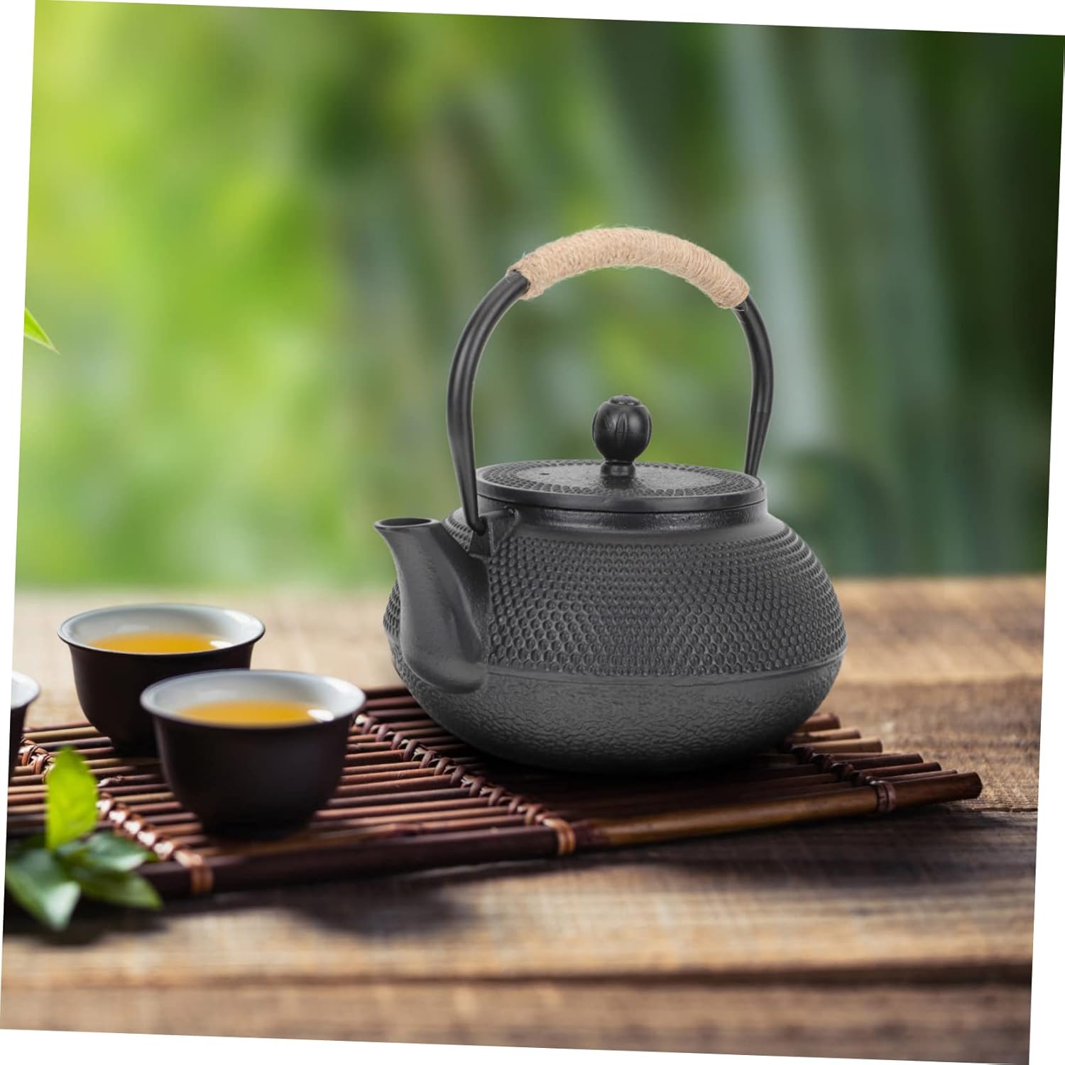 800ML Cast Iron Teapot - Japanese Style Kettle with Handle for Home & Office Use - Perfect for Loose Leaf Tea Infusion