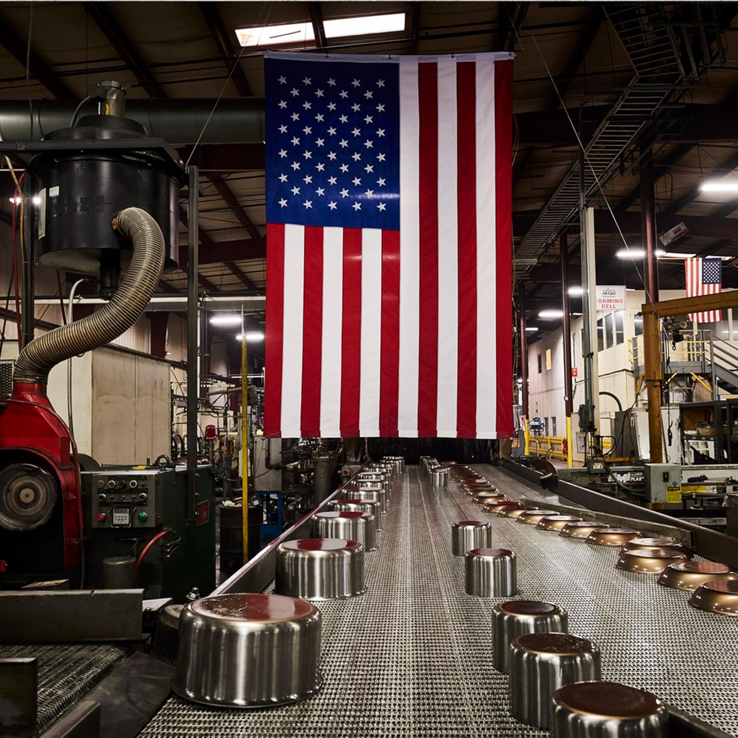 All-Clad D3 Stainless Steel Sauce Pan with Lid 1.5 Quart - Induction Safe, Oven & Broiler, Multi-Purpose Cookware for Home & Restaurant