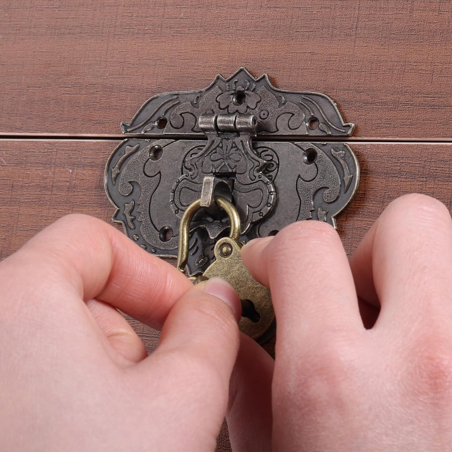 Antique Bronze Decorative Box Hasp Clasp Latch and Padlock Set for Furniture Hardware