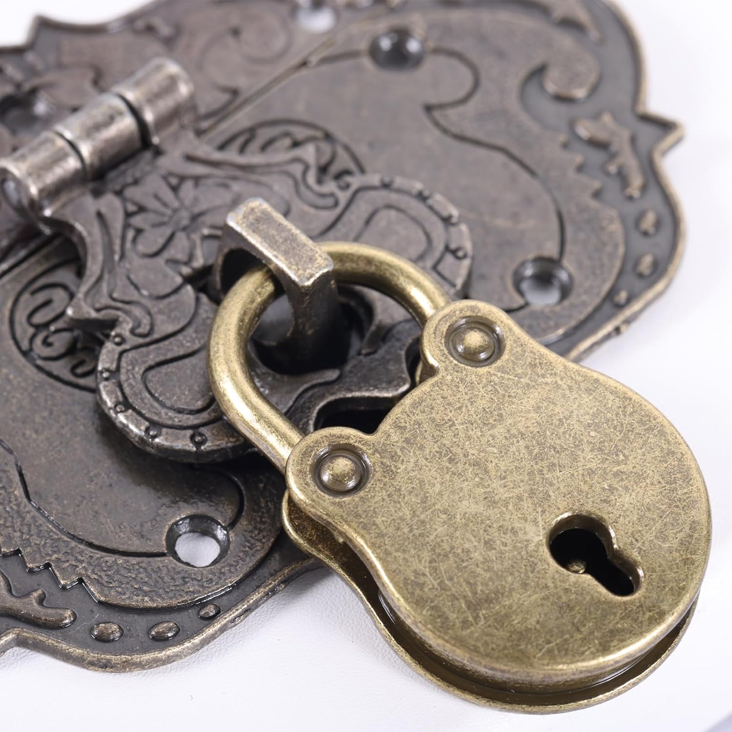 Antique Bronze Decorative Box Hasp Clasp Latch with Padlock and Key - Set of 2 for Jewelry Box Wooden Case Furniture Hardware