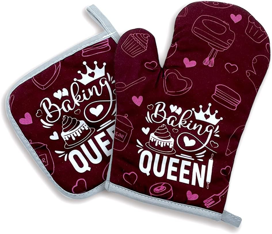 Baking Queen Oven Mitts and Pot Holders Set - Kitchen Gift for Women, Friend Birthday Gift - Ideal Gifts for Bakers Mom, Wife, Girlfriend, Grandma