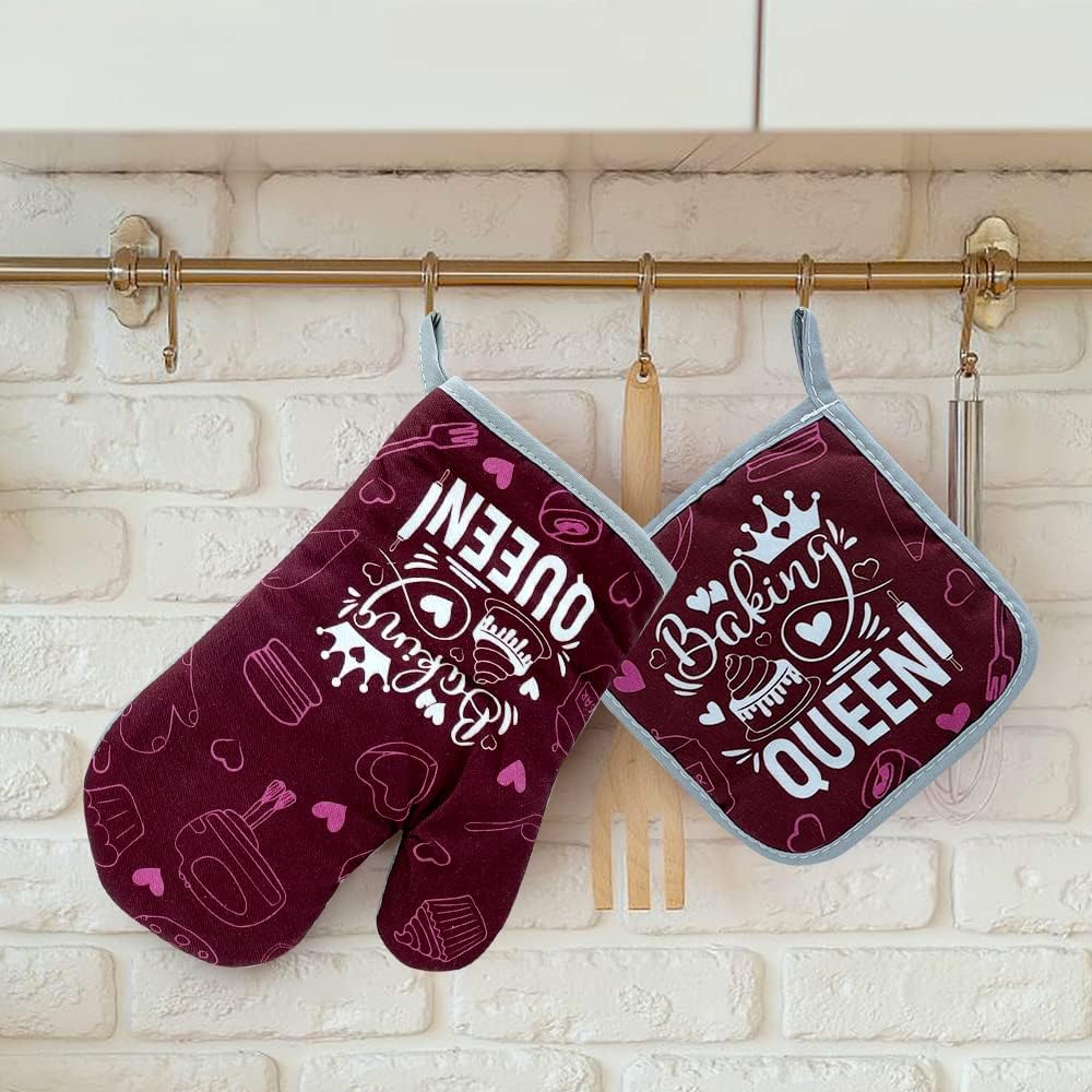 Baking Queen Oven Mitts and Pot Holders Set - Kitchen Gift for Women, Friend Birthday Gift - Ideal Gifts for Bakers Mom, Wife, Girlfriend, Grandma