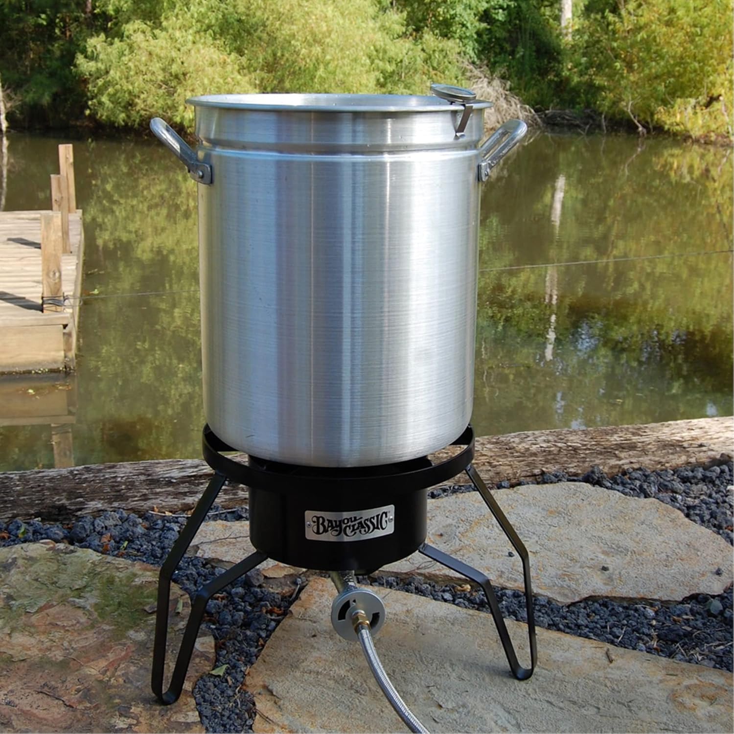 Bayou Classic 4225 Grand Gobbler Turkey Fryer Set with Vented Lid and Heavy-Duty Handles - Includes Perforated Rack, Thermometer, and Seasoning Injector