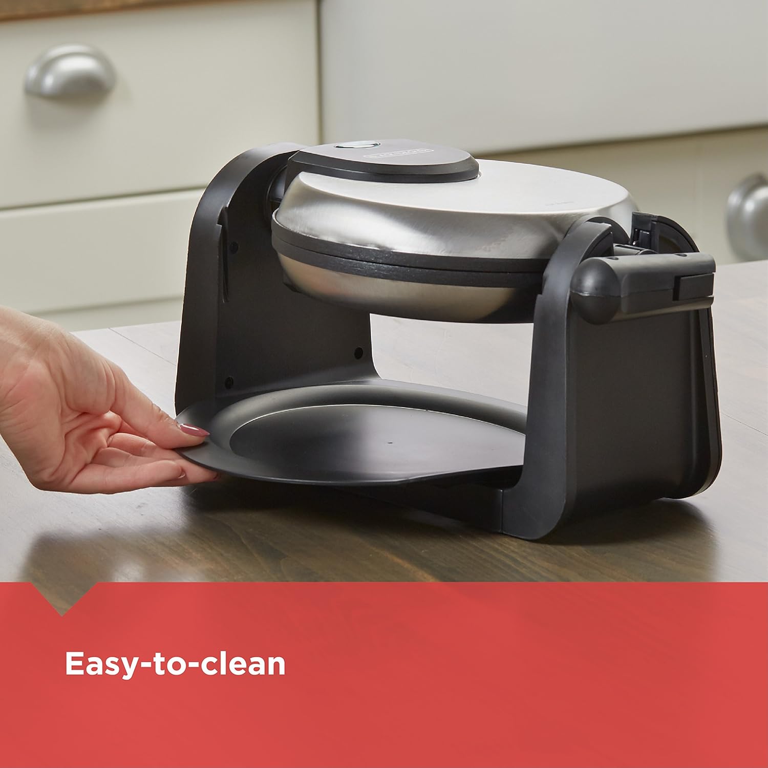 BLACK+DECKER WM1404S Flip Waffle Maker with 7" Round Belgian Waffles and Ready Light Indicator