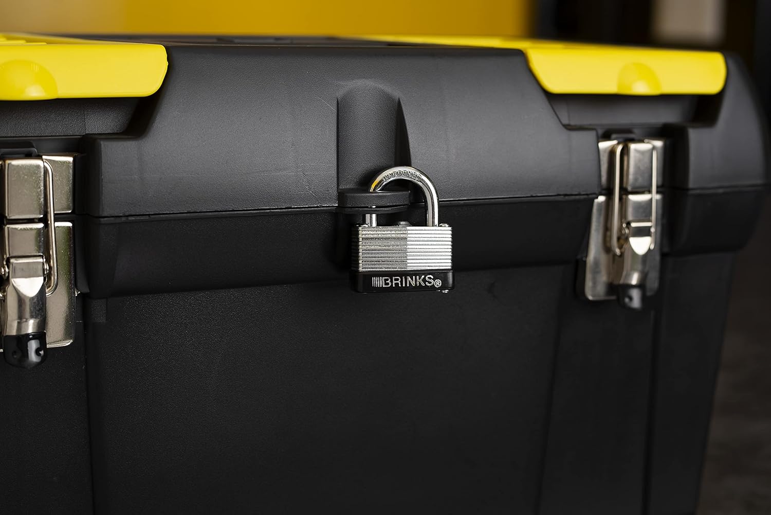 Brinks 40mm Keyed and Warded Padlock - Laminated Steel, Chrome Plated - Hardened Steel Shackle - WildKart