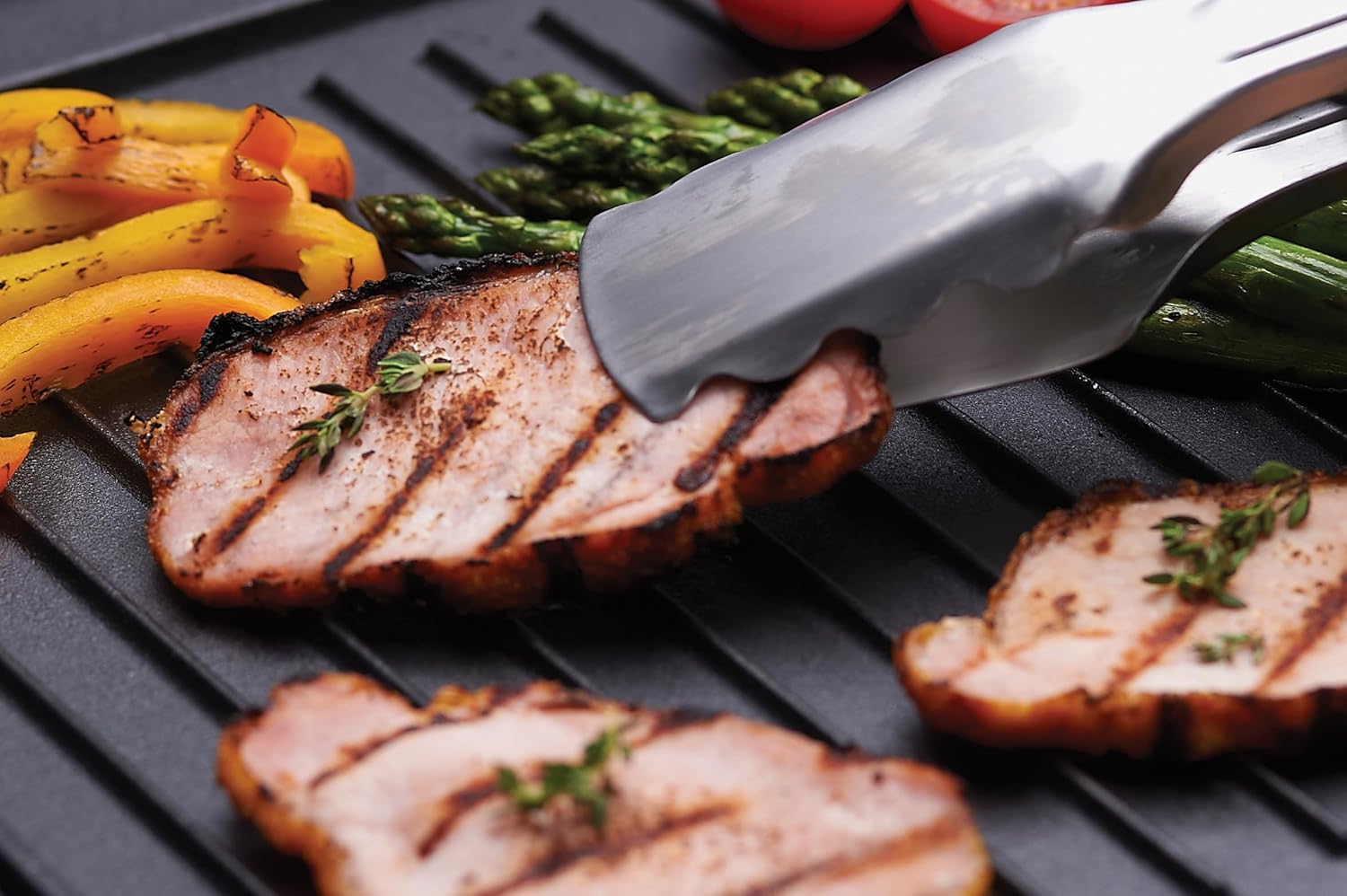 Broil King 11239 Exact Fit Cast Iron Griddle for Imperial & Regal Series Grills - Black