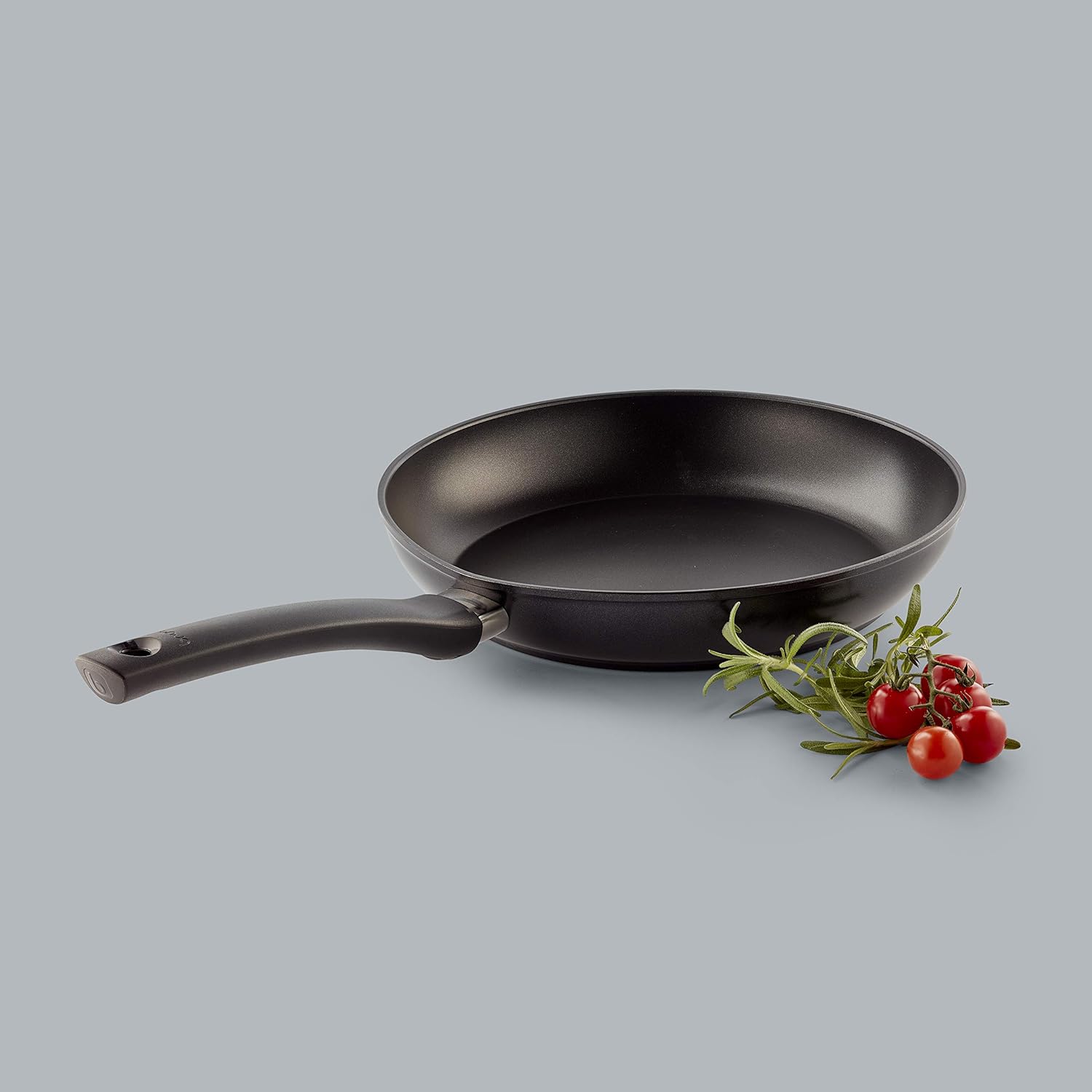 Brund By Scanpan Quick Heat 10" Black Fry Pan - Easy Cooking Solution