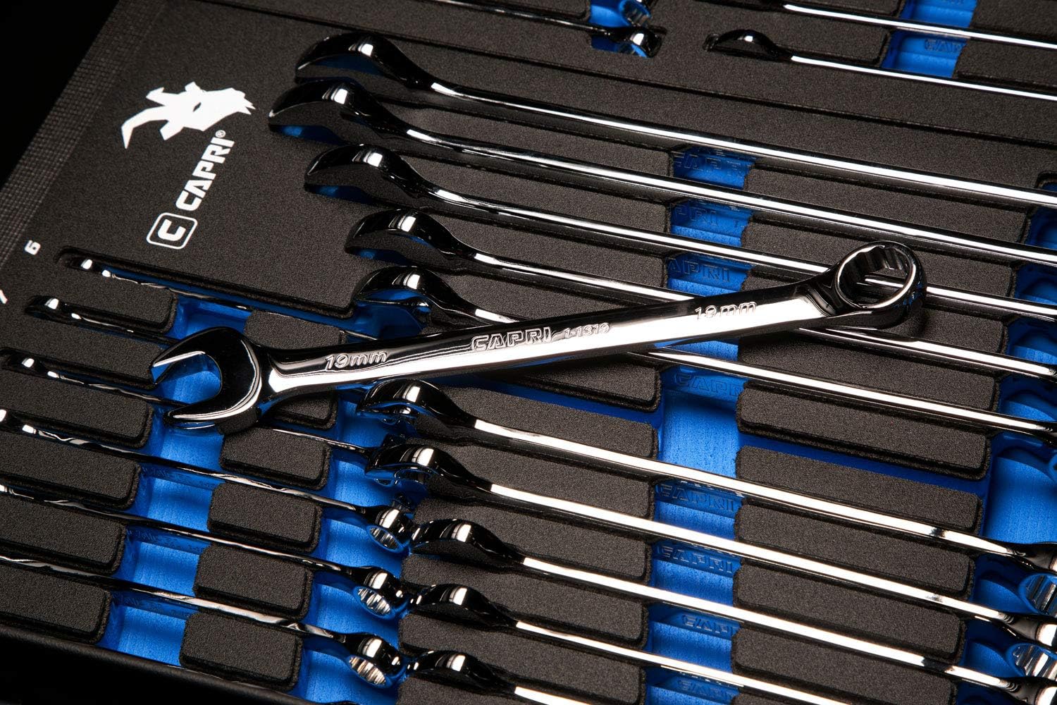 Capri Tools Metric Combination Wrench Set with Mechanic's Tray - 19 Piece Set, 6-24 mm CP11390MT