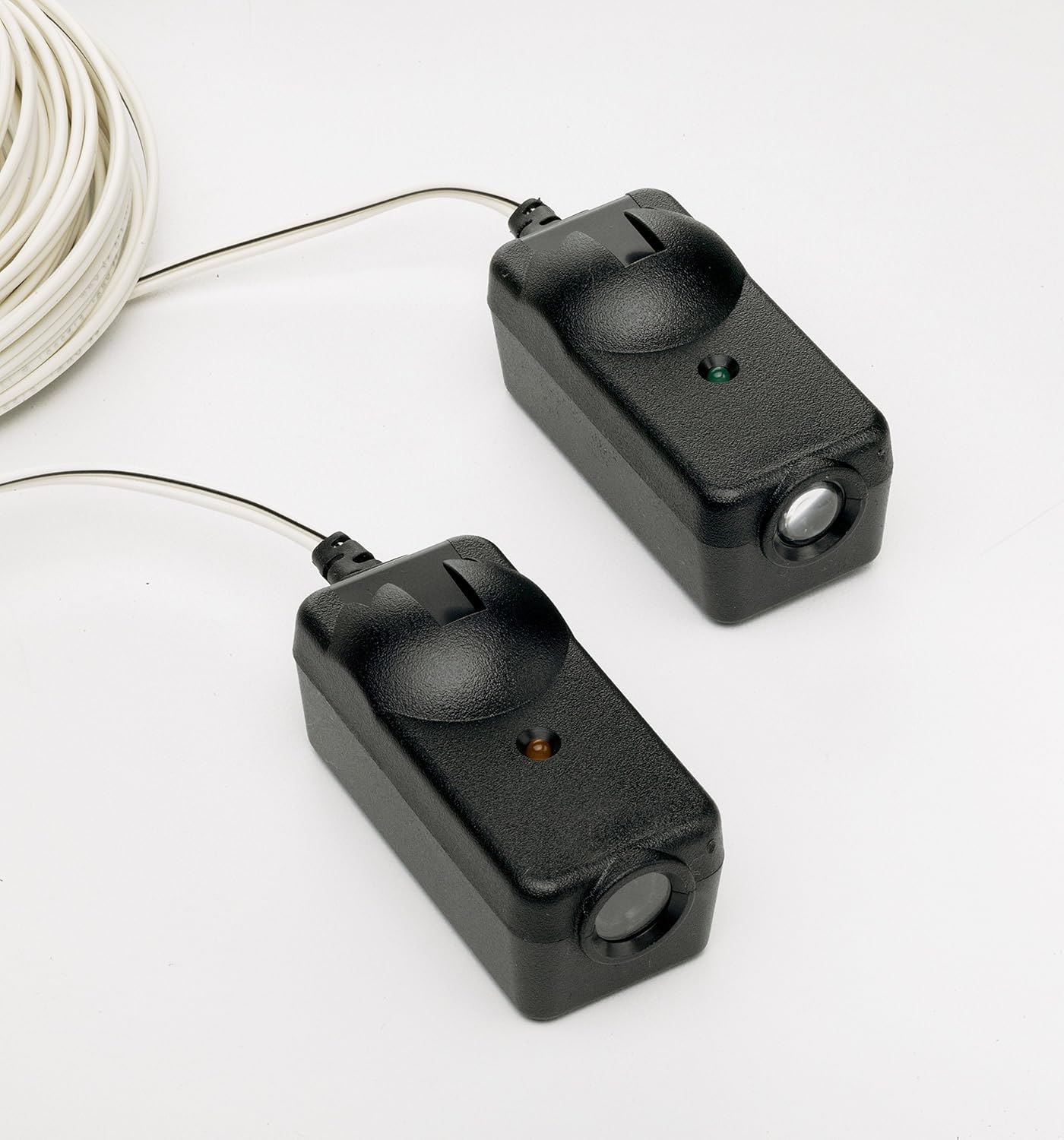 Chamberlain G801CB-P Garage Door Opener Safety Sensors Replacement Kit - Includes Mounting Brackets and Hardware - 1 Pack