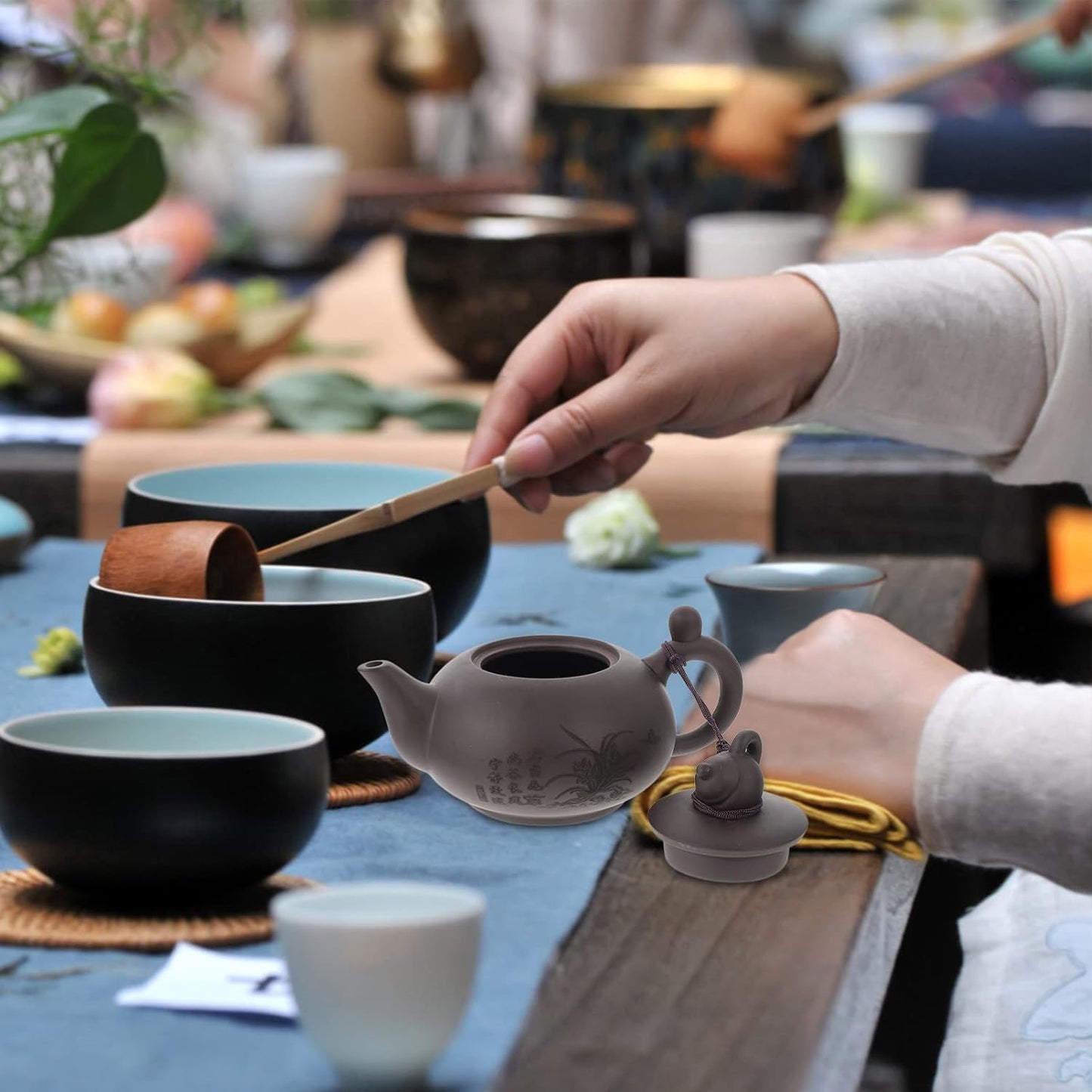 Chinese Yixing Purple Clay Teapot - Traditional Zisha Clay Kettle for Loose Puer Tea - VOSAREA Gongfu Cha Pot