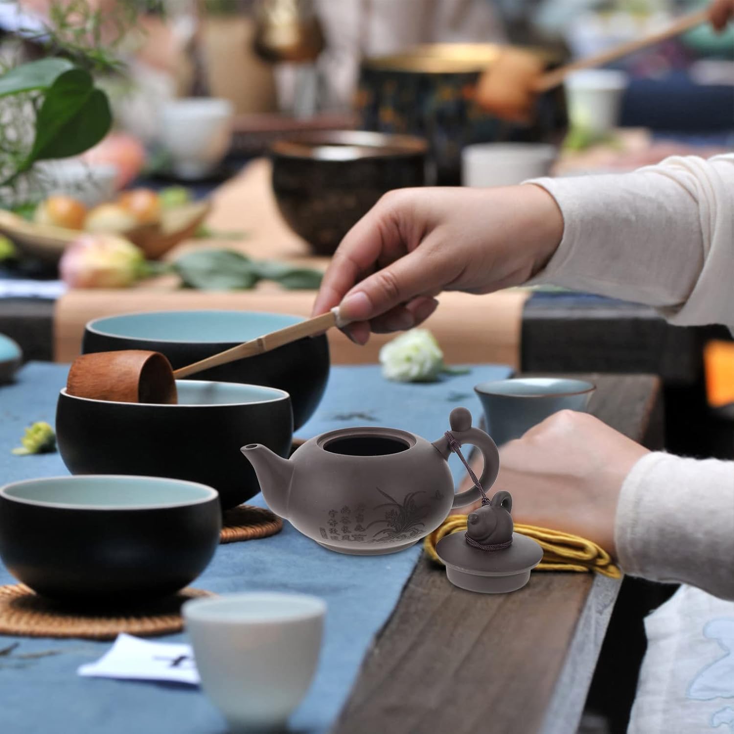 Chinese Yixing Purple Clay Teapot - Traditional Zisha Clay Kettle for Loose Puer Tea - VOSAREA Gongfu Cha Pot