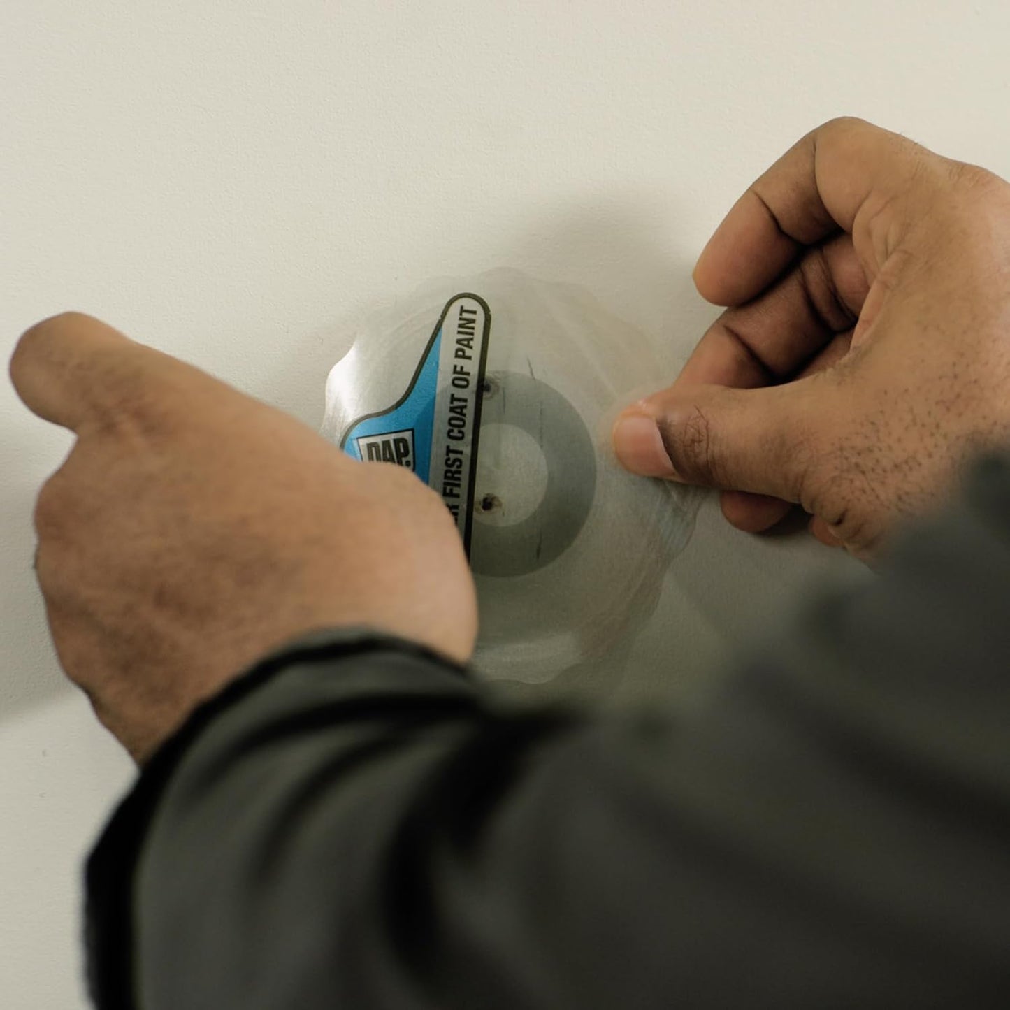 Clear and White 4 Inch DAP 7079809163 Eclipse Wall Patch Repair Kit