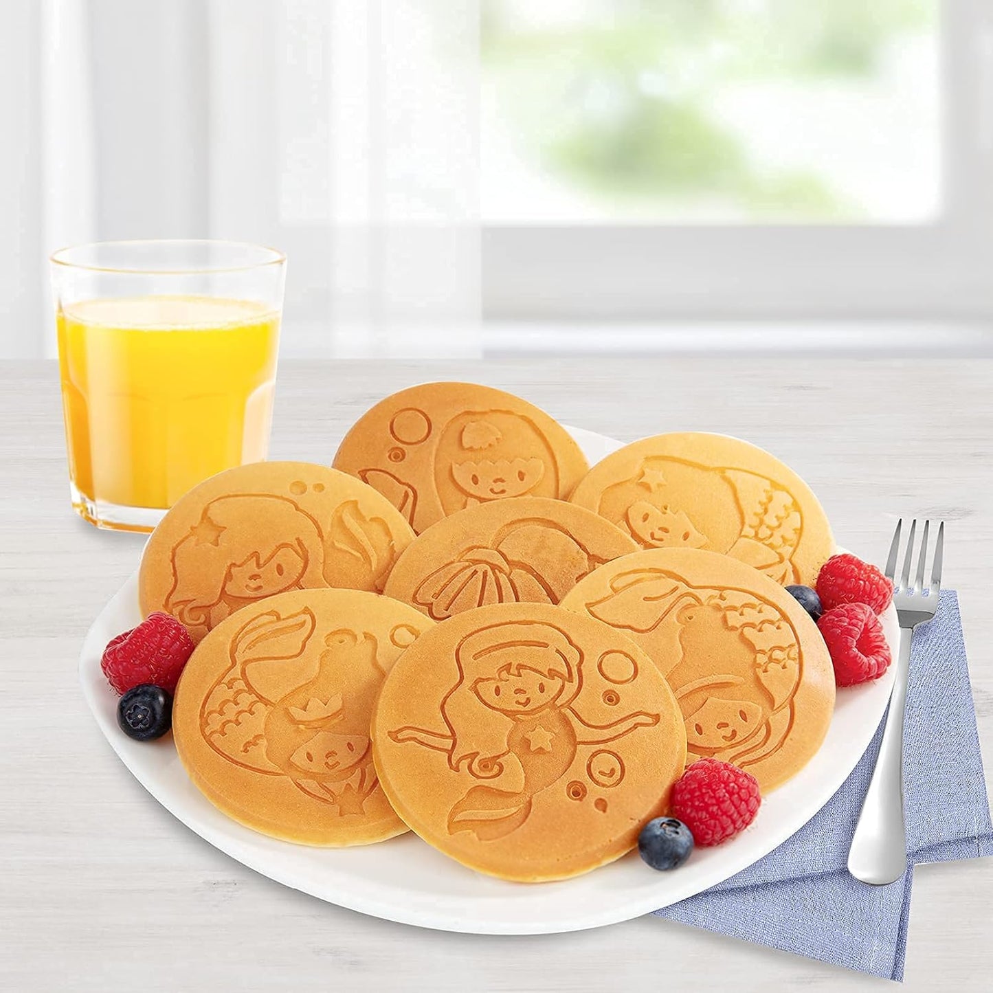 CucinaPro Mermaid Mini Pancake Pan - Cook 7 Flapjack Mermaids, Nonstick Griddle with Long Handle for Fun & Easy Cleanup - Unique Gift for Girls - Great for Breakfast or Brunch