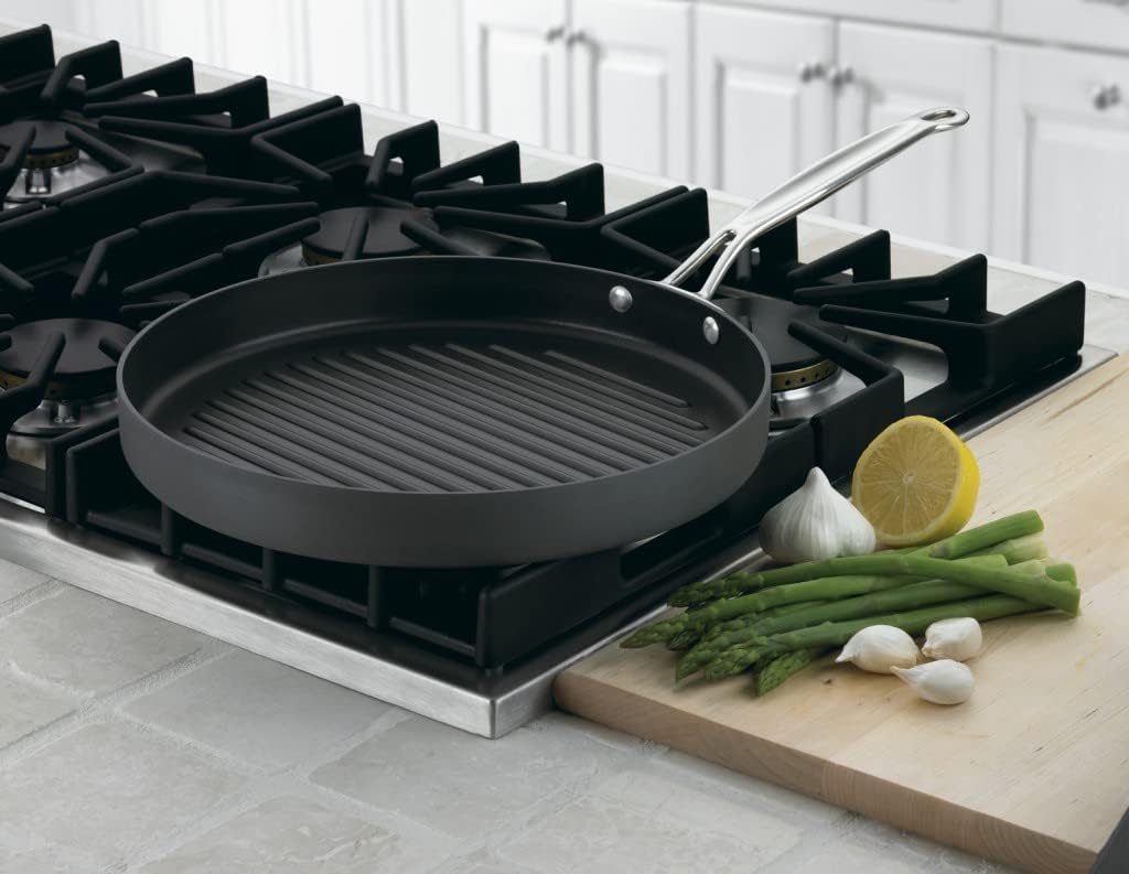 Cuisinart 630-30 Chef's Classic 12-Inch Nonstick Hard-Anodized Round Grill Pan - Black