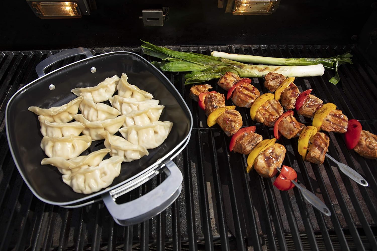 Cuisinart CGT-600 9x9 Inch Non-Stick Grill Pan Set - Cookware for Grilling