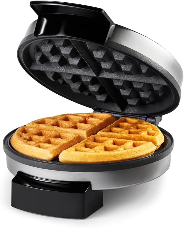 DiamondForce Nonstick Belgian Waffle Maker with Diamond Infused Coating by Oster