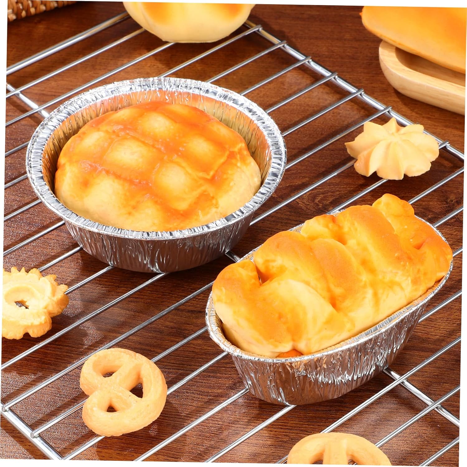 Disposable Aluminum Foil Pie Pans Set - 80 Small Tart Dishes for Baking, Food Trays for Dining Table, Coin Purse Included