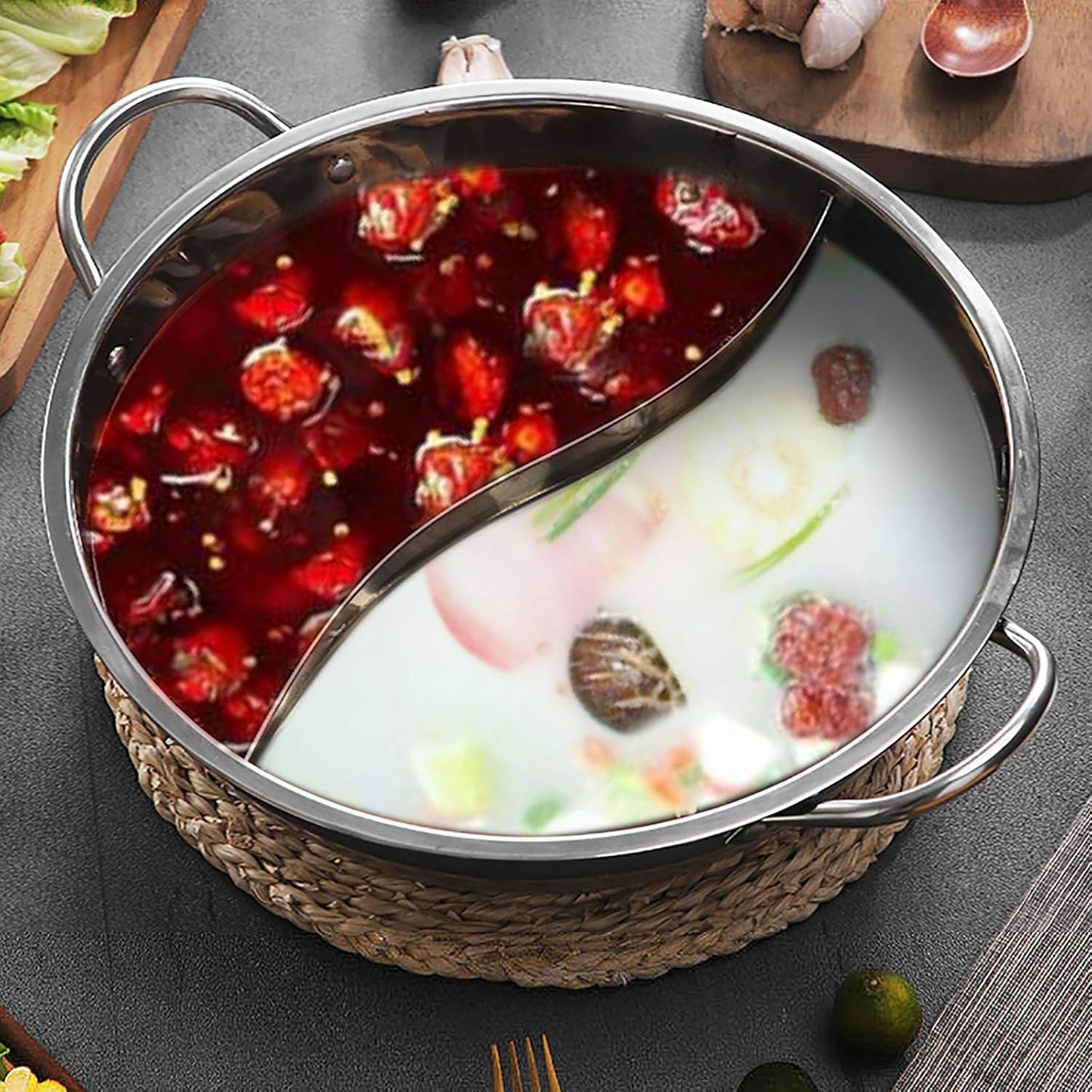 Dual-Sided Electric Hot Pot with Glass Lid, Stainless Steel, 30cm Diameter - Suitable for Induction, Gas, Electric, Ceramic - Leak-Resistant, Stylish Design