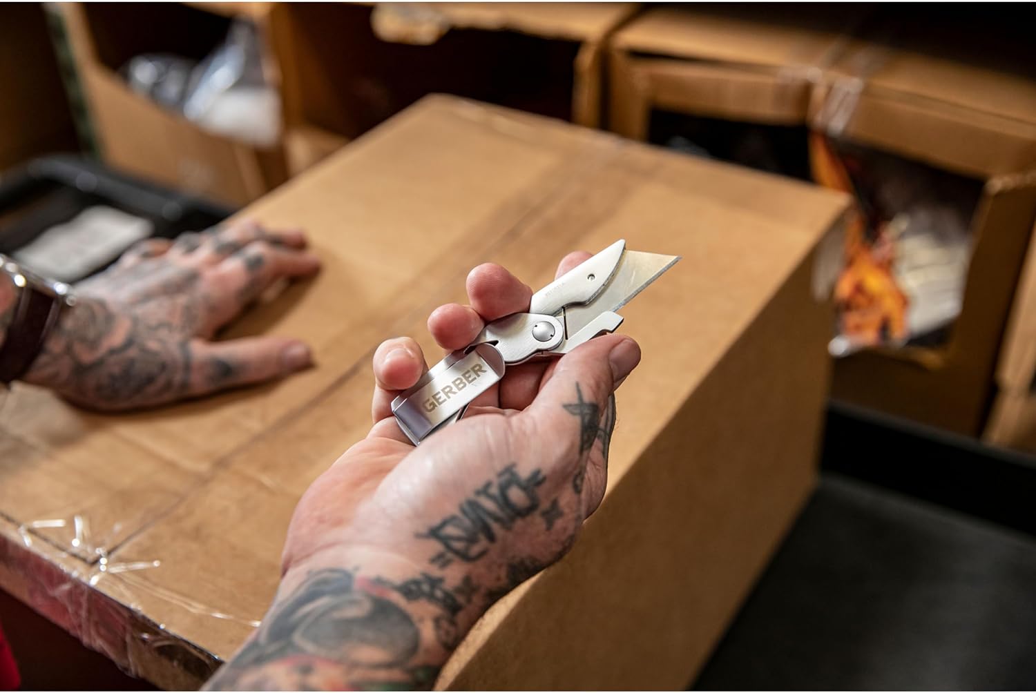 Gerber Gear EAB Lite Pocket Razor Knife with Money Clip - Folding Stainless Steel Utility Knife for Everyday Carry