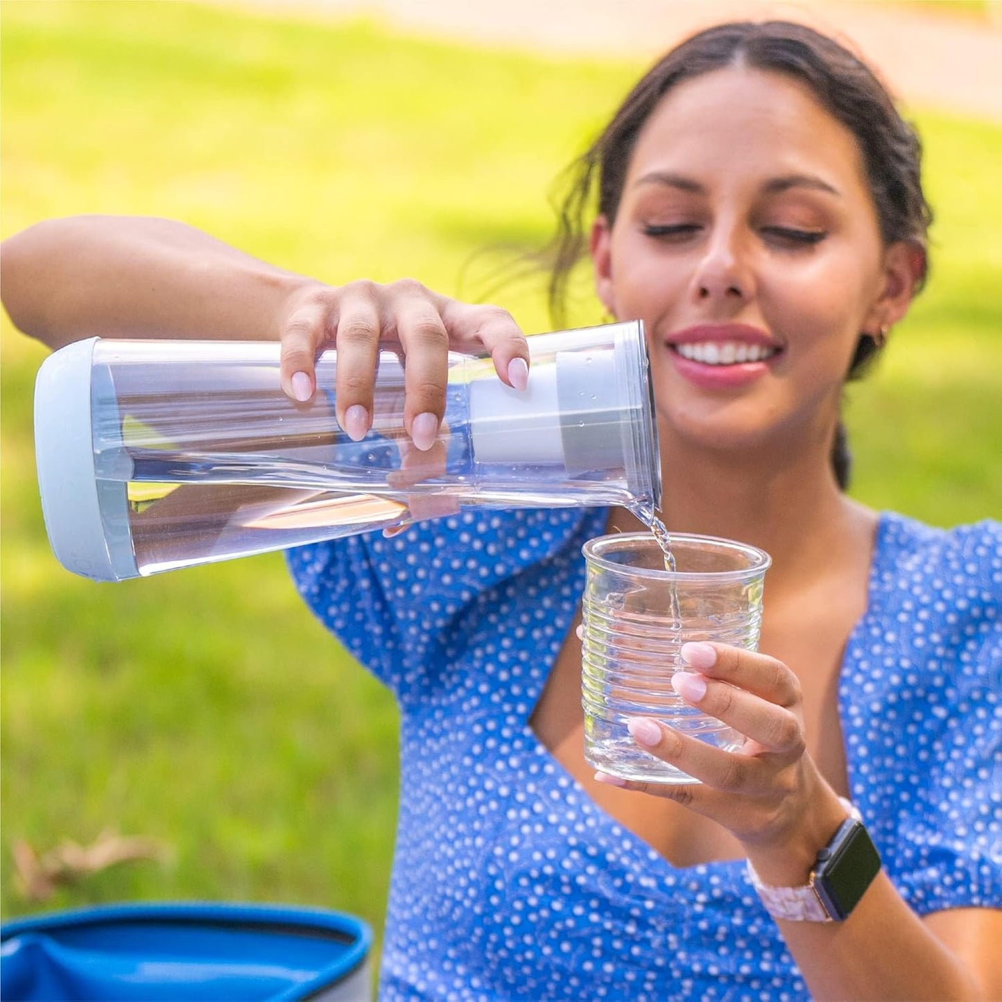 Hydros Fast Flo Tech Water Filter in Rose Red for Pitchers, Carafes, and Bottles - Filters 40 Gallons